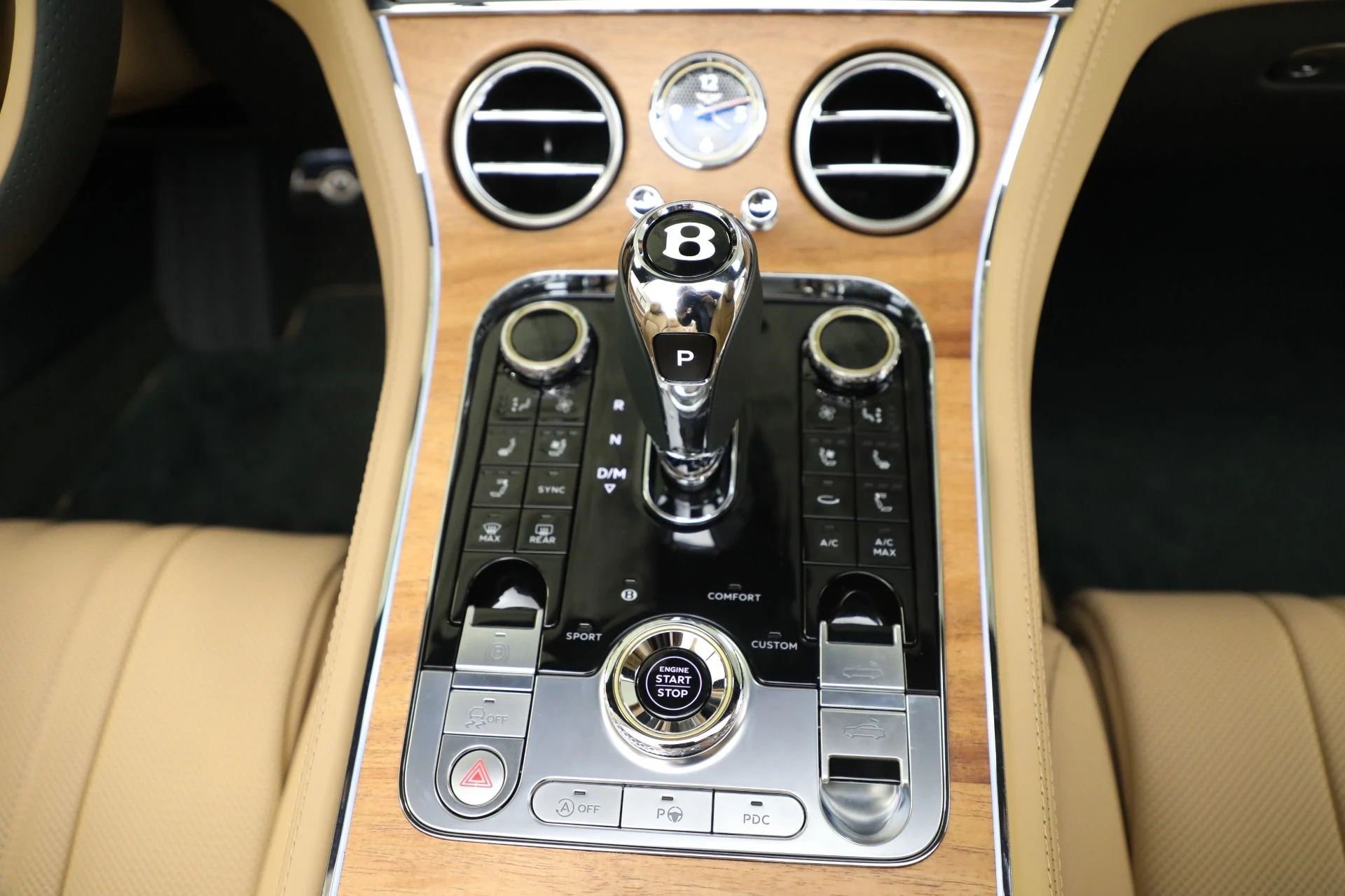 mph033_3434823485_New_2024_Bentley_Continental_GTC_V8_b4379d570a