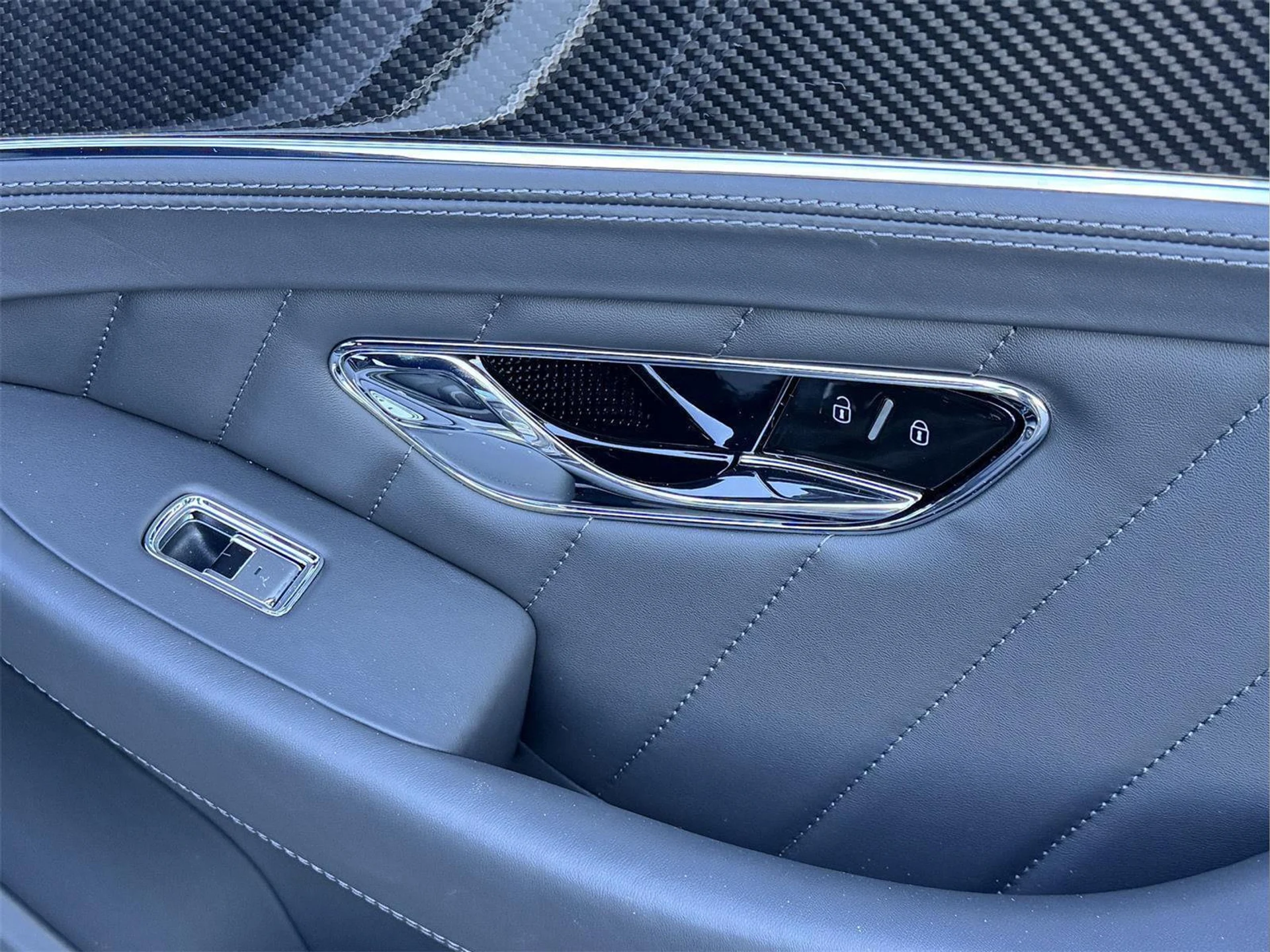 mph033_3449891387_878e756b2946c8cb1284207105361b38_8a0c789ee5