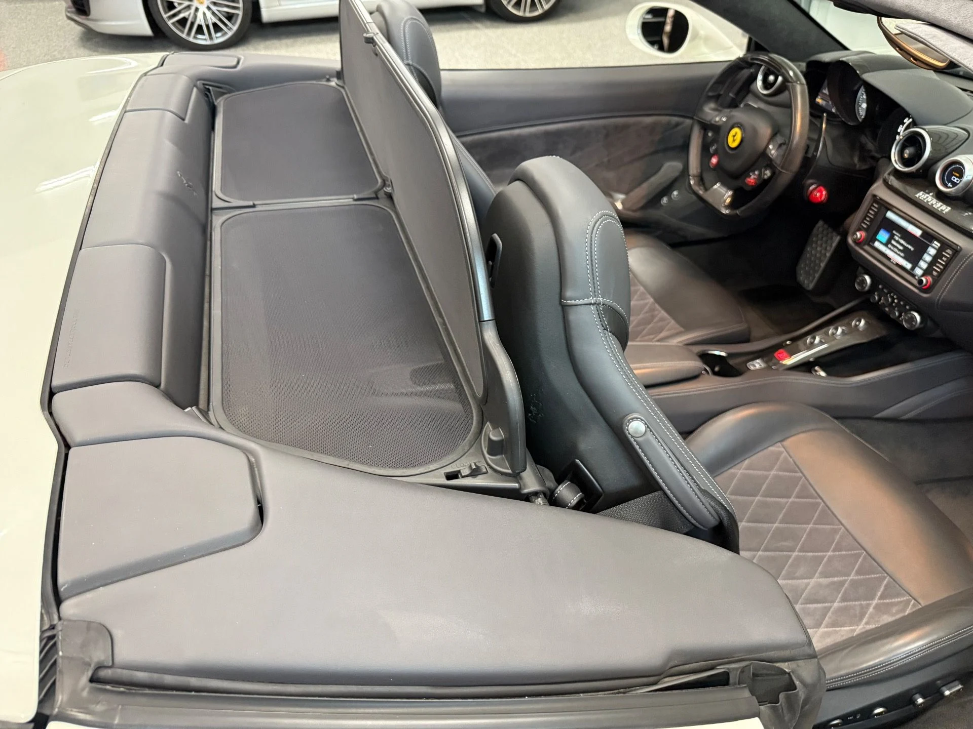 mph033_3465789914_Used_2015_Ferrari_California_T_1754670246_679857d61b