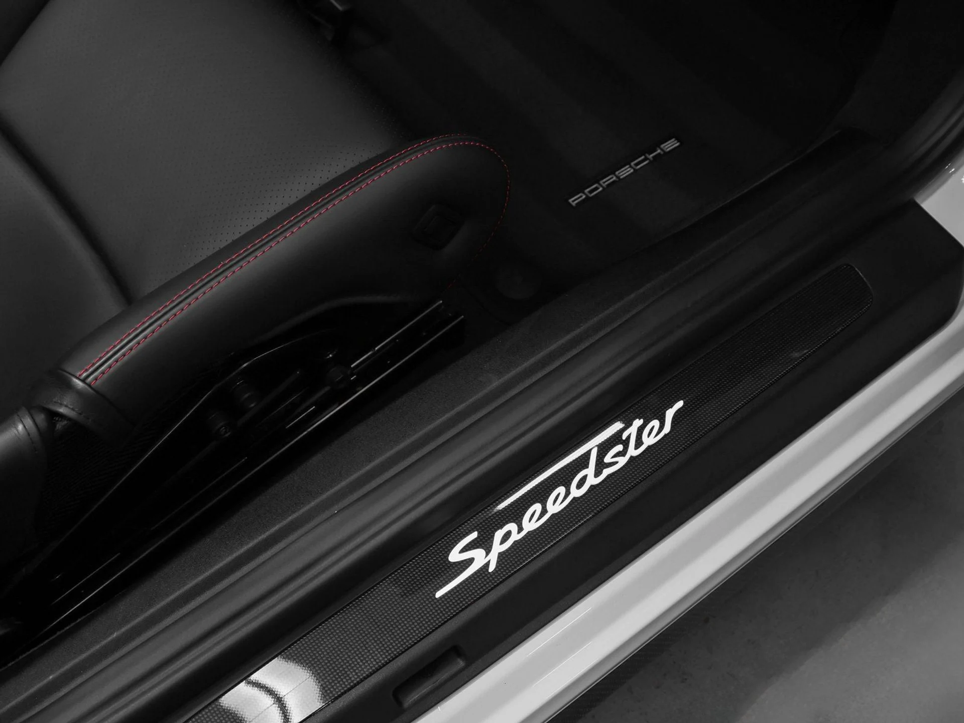 mph033_3467057022_34_96bb247633