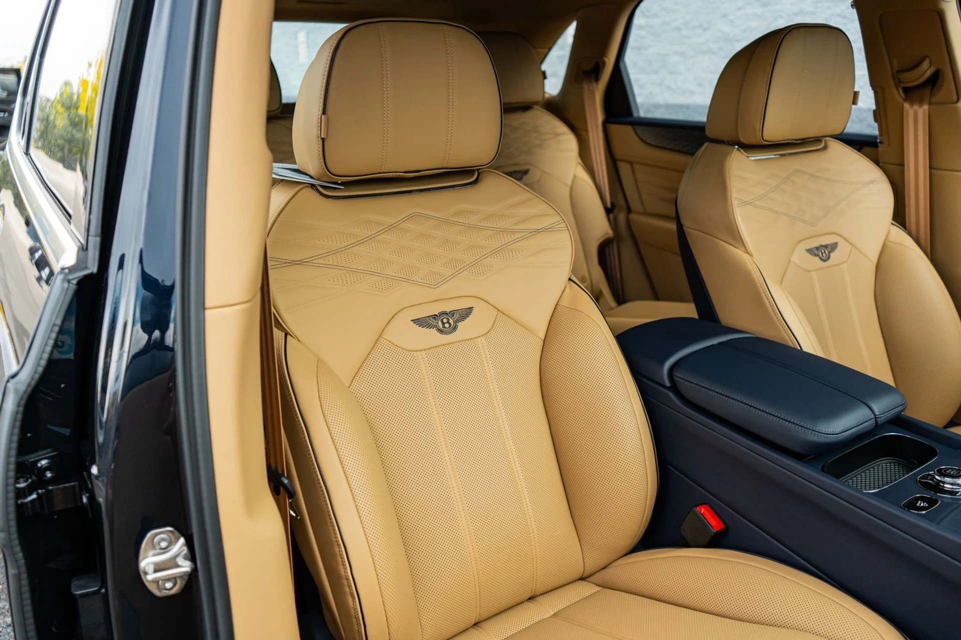 mph033_3470989286_c921e126_dc7f_4695_8d71_4358f31bf978_796c26a89b