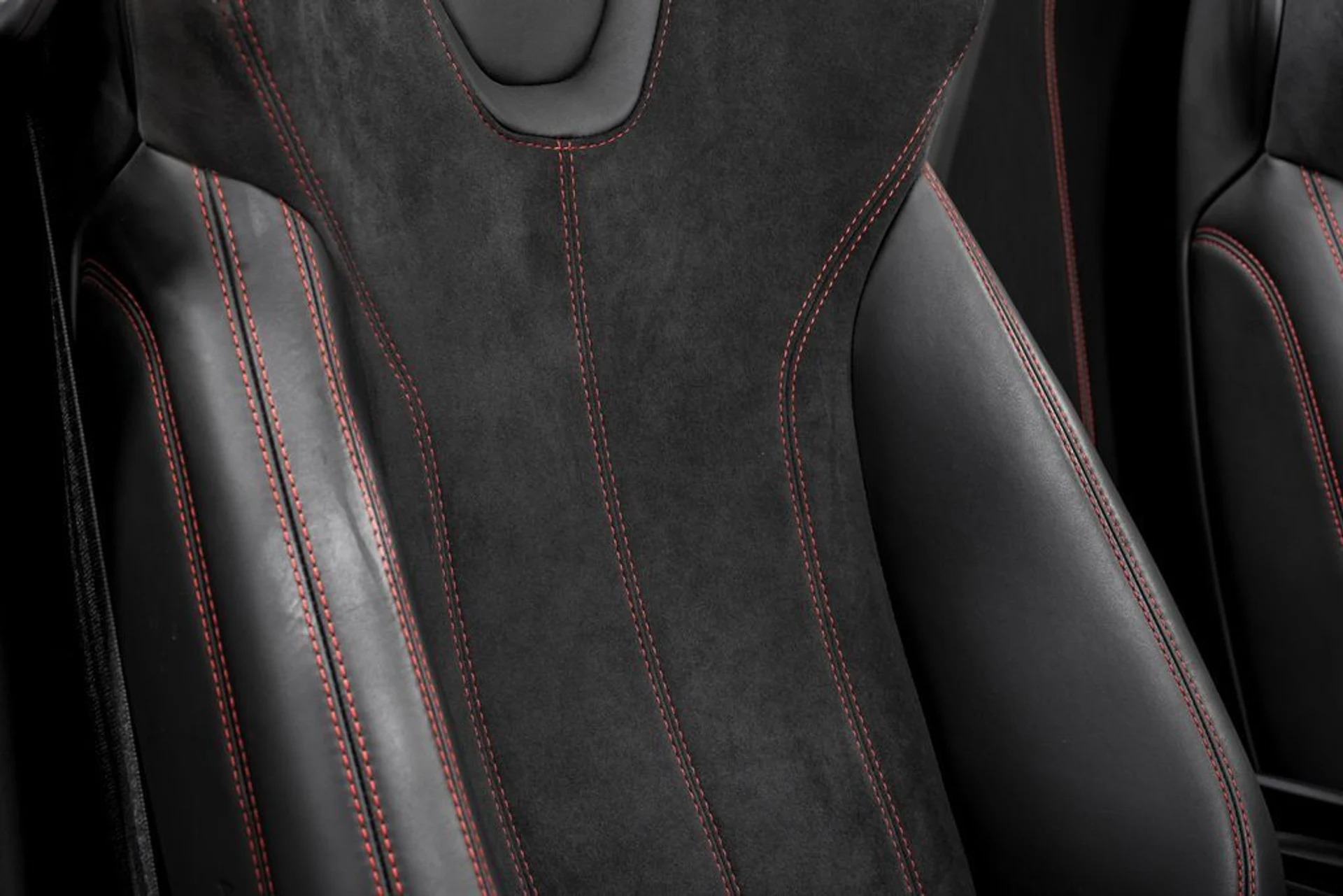 mph033_347612428_8197042d2bbaf7af3209a0306d99fef5x_e9b29e6e31