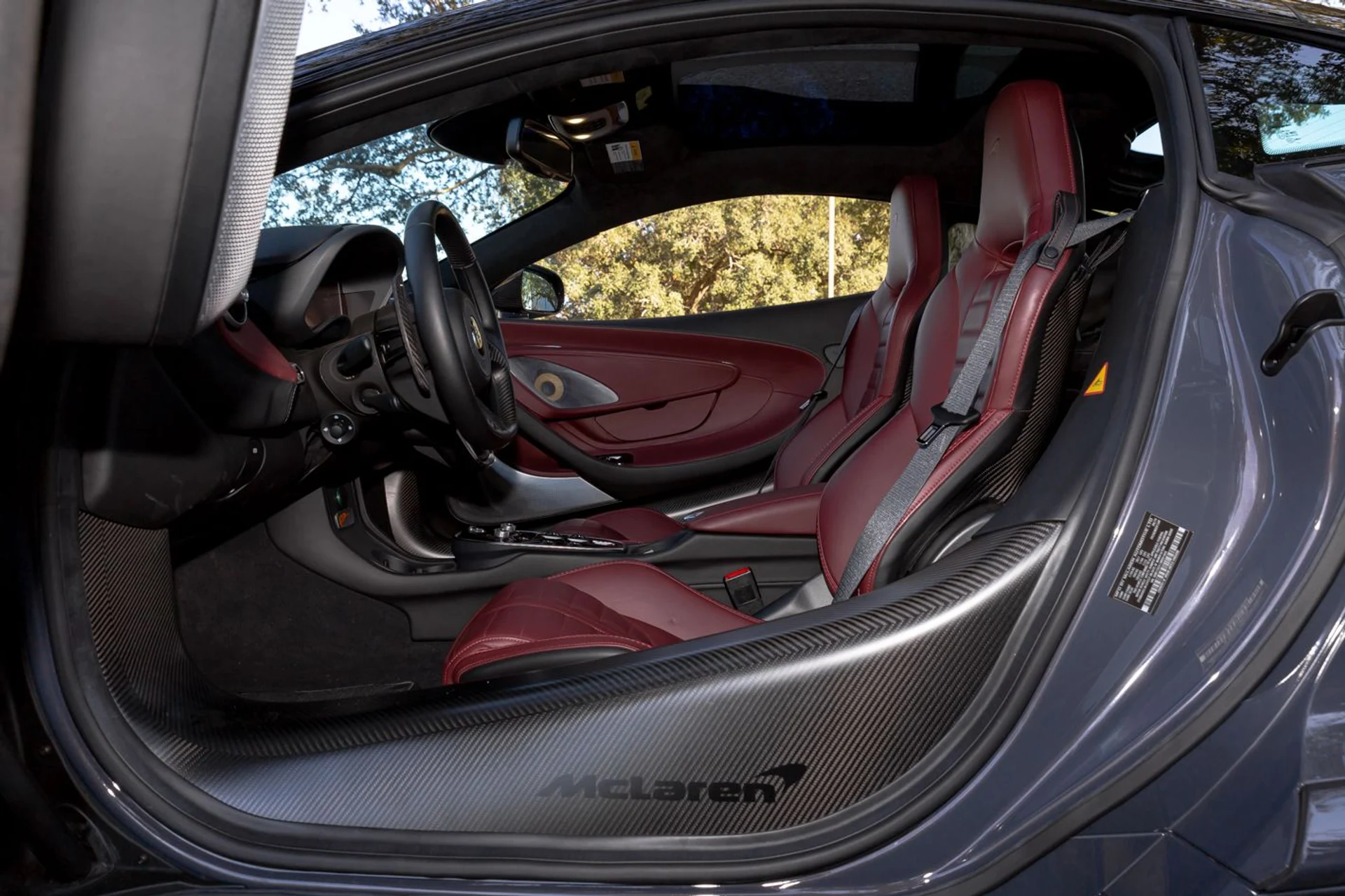 mph033_3480798080_467_p34_l_e87c4d4c43