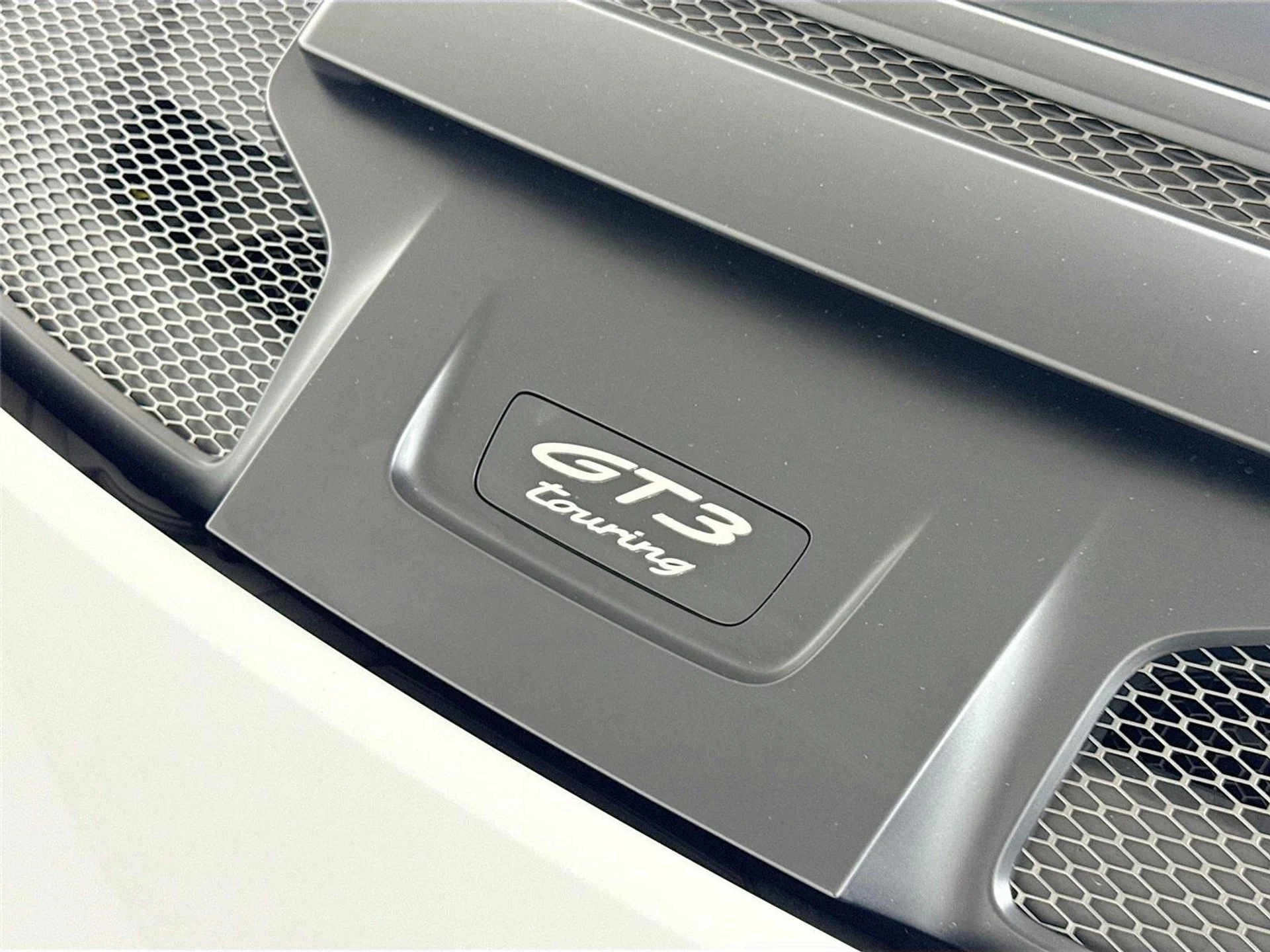 mph033_3481996909_4e56008edaa4c701e7e22b1f127edde0_d402643219