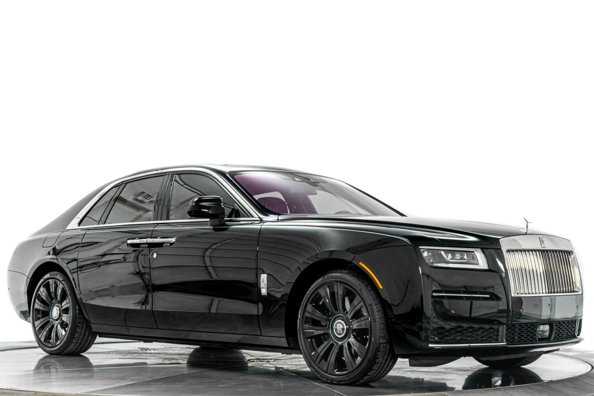 mph033_3485286016_Used_2022_Rolls_Royce_Ghost_The_Ghost_Package_Turquoise_Accents_Illuminated_Fascia_1774388734_e47b41dd39