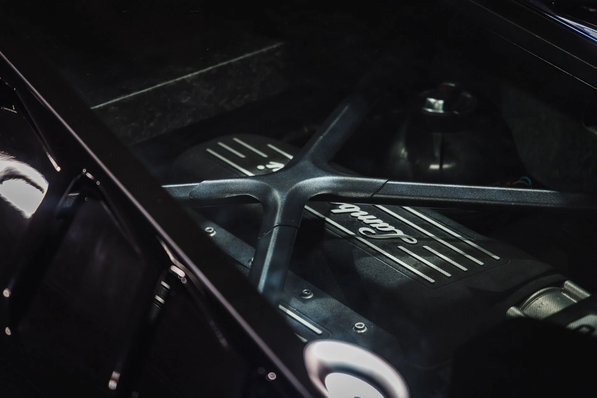 mph033_3494452717_Used_2017_Lamborghini_Huracan_LP_610_4_1775435586_d12e8ce046