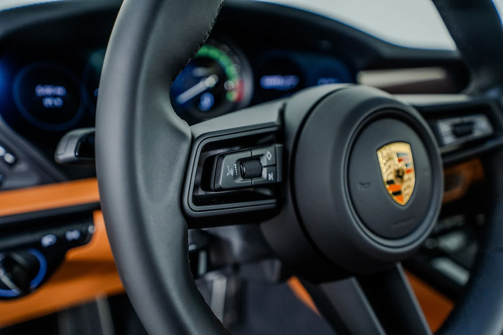 mph033_350650884_3ed2f721_77aa_4caf_a3f1_d101931d54b9_36aa37657c