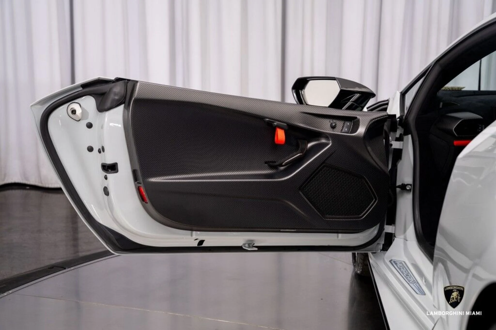 mph033_3507104944_cf8aee2c92d69a19f1f70c129354404b_ac9ad46530