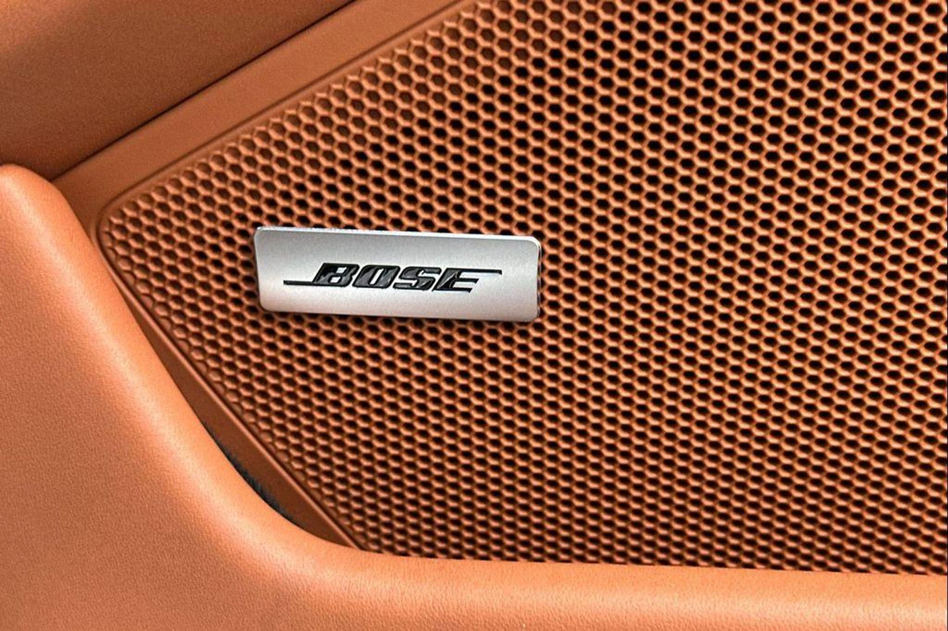 mph033_3510813237_QK_Ex0a0_Yv_Oi_ry0tw0l_Owees76_E_80a68e3a34