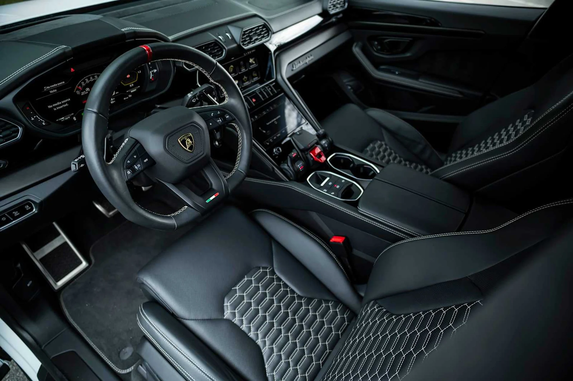 mph033_3520917699_3b475a3fb8af3cd91c044020d5a01241x_cf03961e56