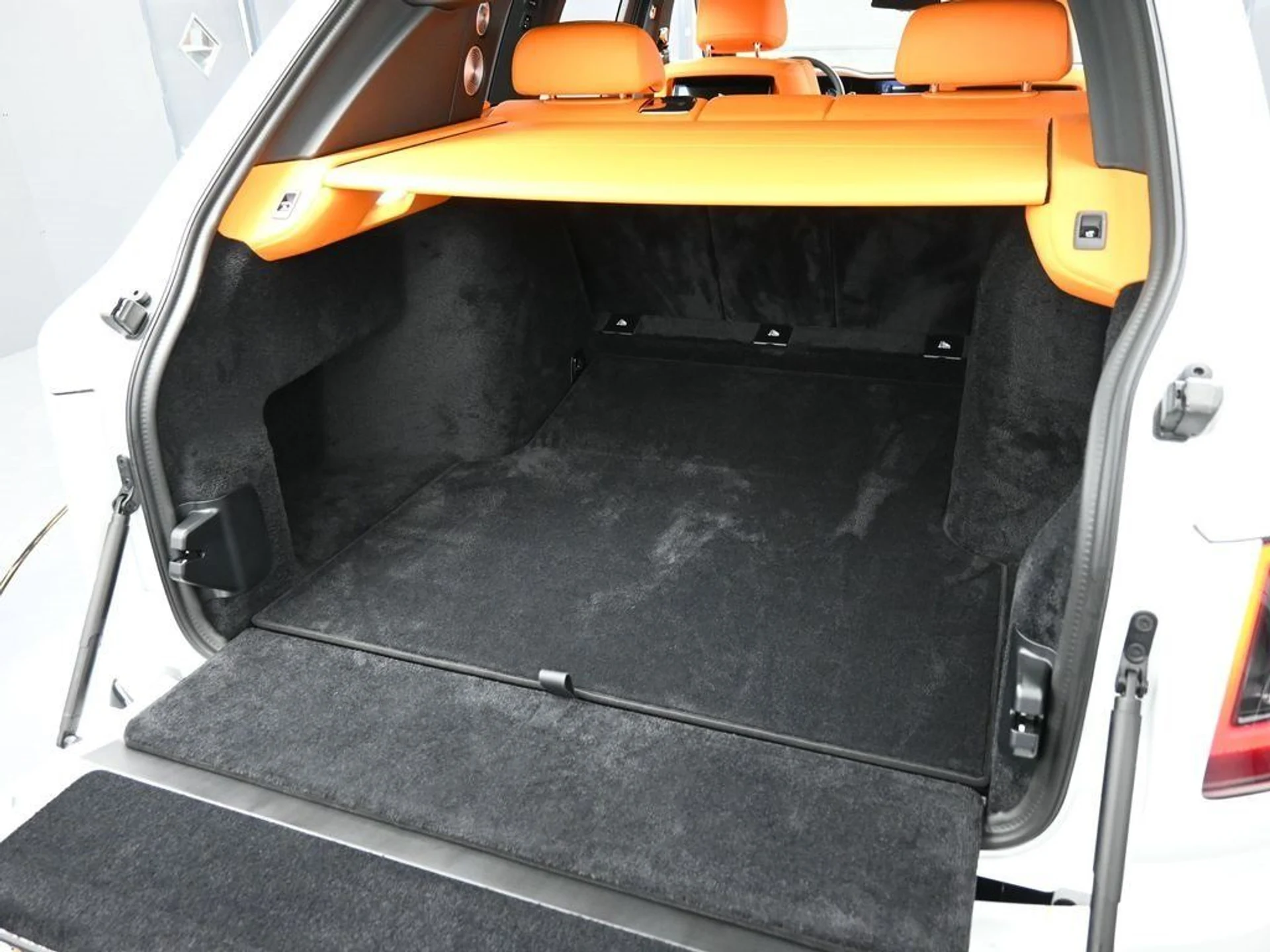 mph033_3540919283_452437c2b50a73c5180d82ed500c47f5_505986db3c