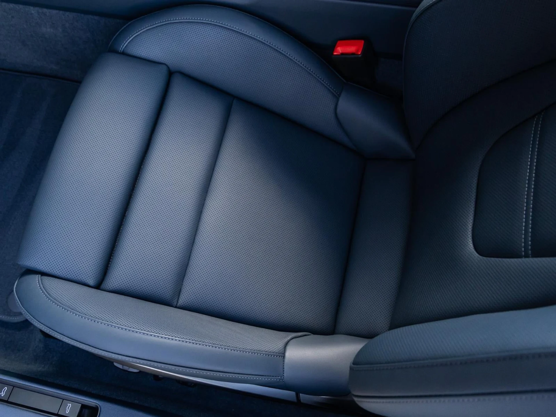 mph033_3546069686_34_d1a44db082