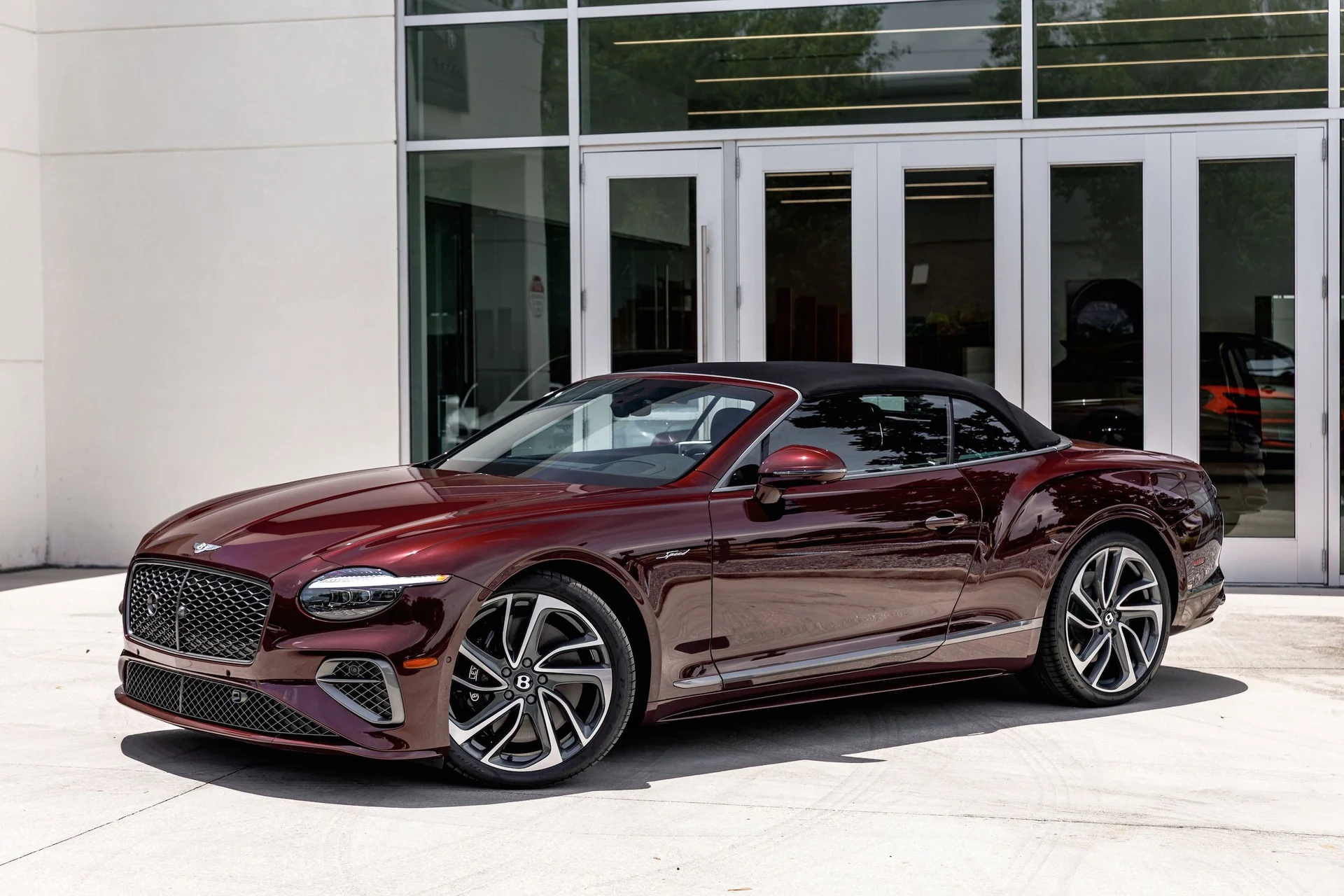 mph033_3556829971_0c71e9653c62c5007f333303117105cex_945d317d40