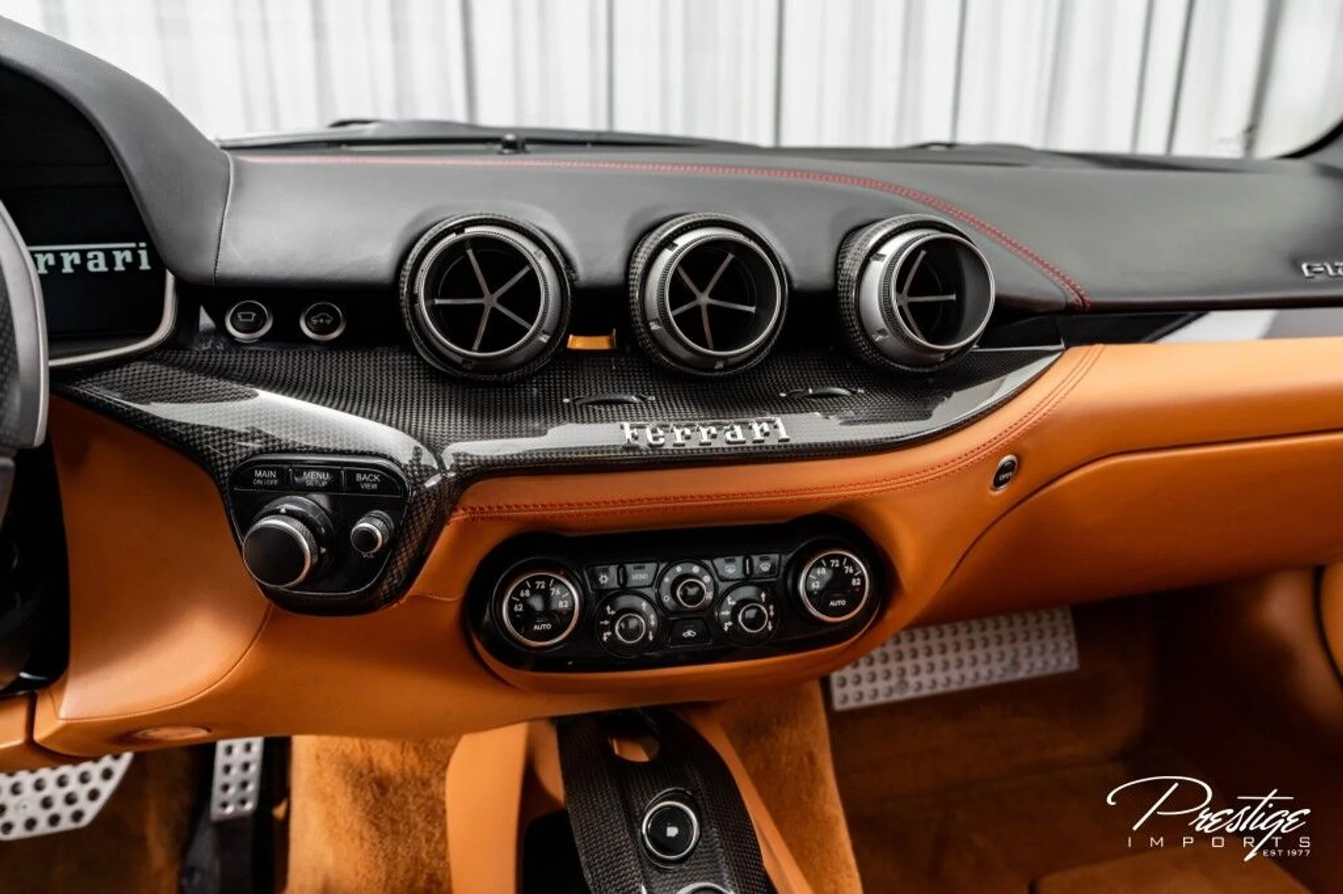 mph033_3559055217_166788542242c539d9e88732266a4bc0_6961474285