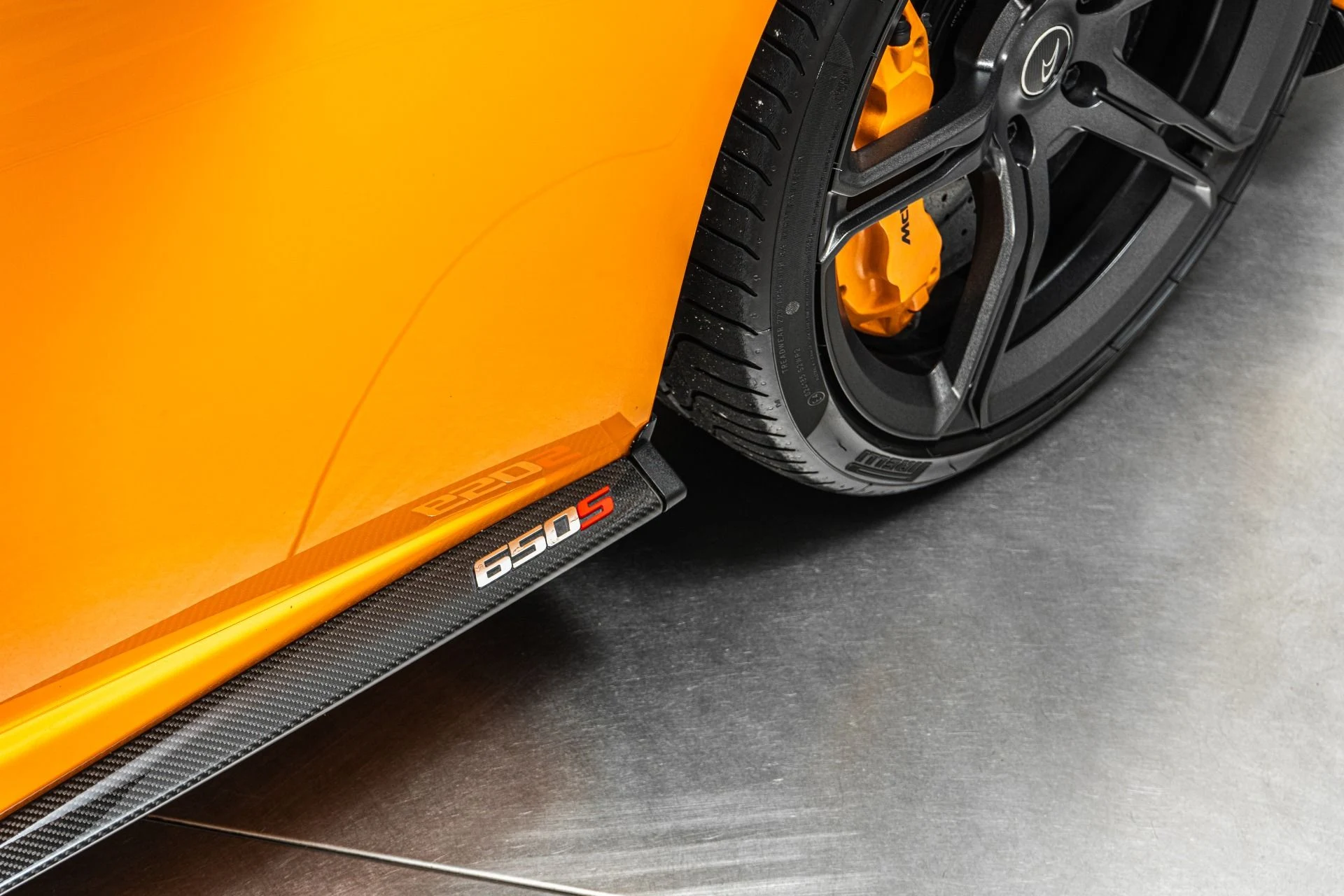 mph033_3560570800_Used_2015_Mc_Laren_650_S_Spider_Interior_and_Exterior_Carbon_Packs_Suspension_Lifter_1778269559_5ada195c14