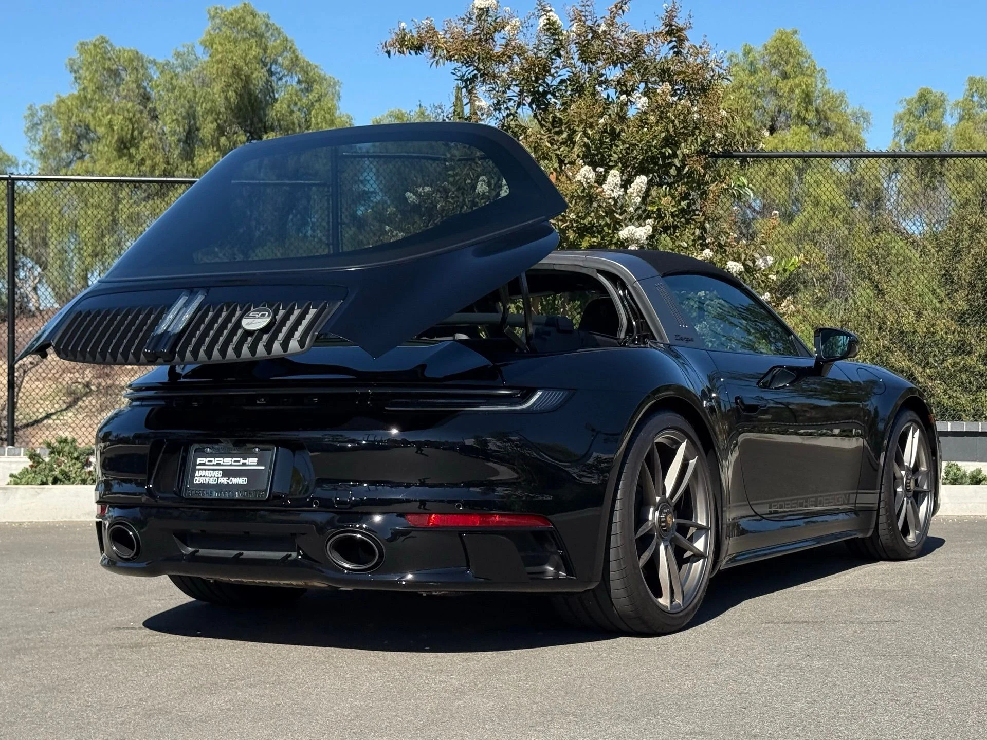 mph033_3562211816_f666bc887f2cf555f726cf5d65d39973_01e00e5b08