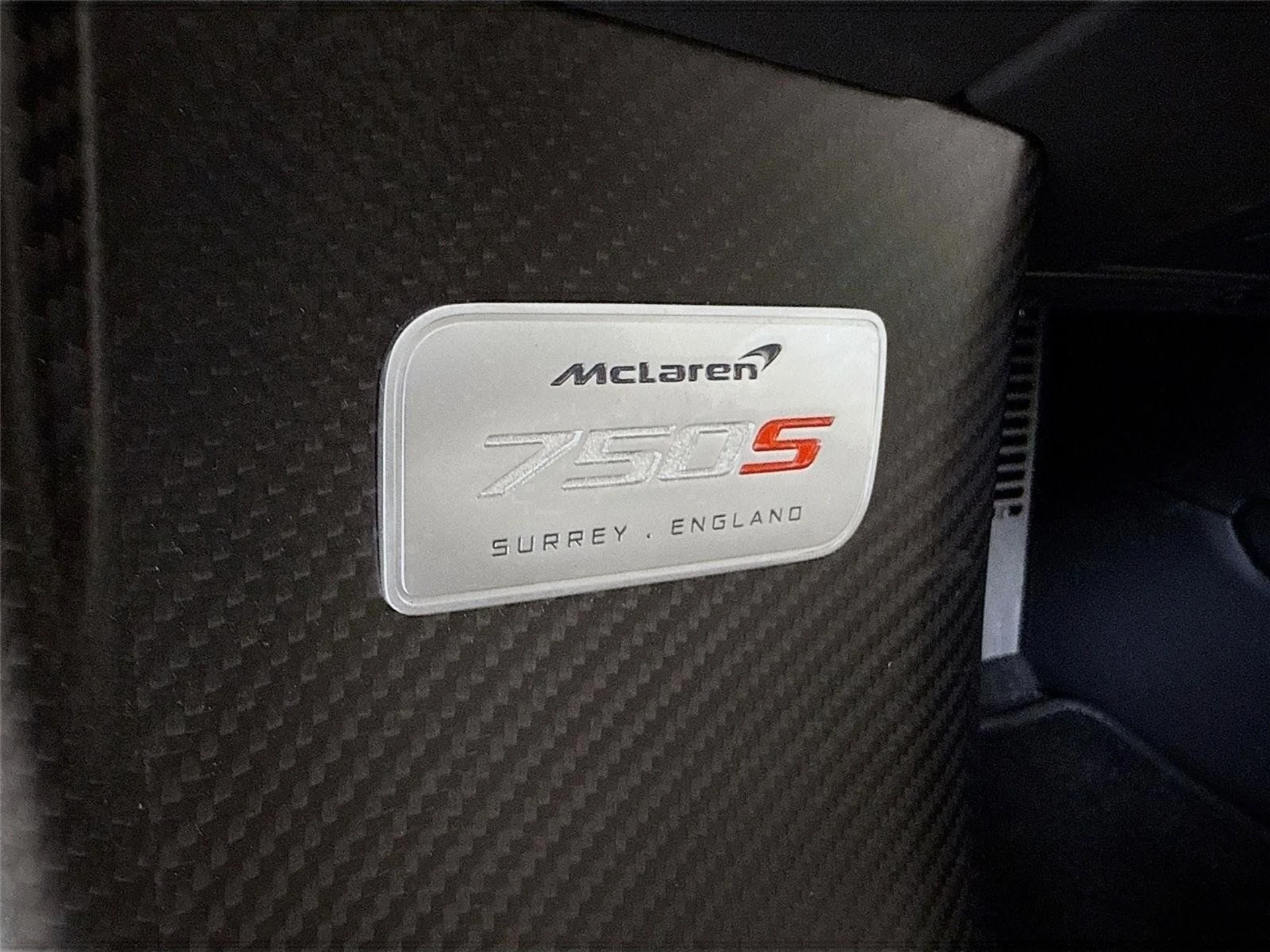 mph033_3562371748_4e15e0cf5d7773dd4b222466f21b57f0_064ecd7eec