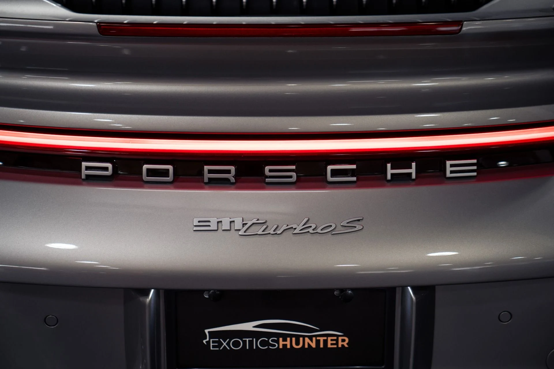 mph033_3562858846_Used_2024_Porsche_911_Turbo_S_1785536223_2b9144ca04