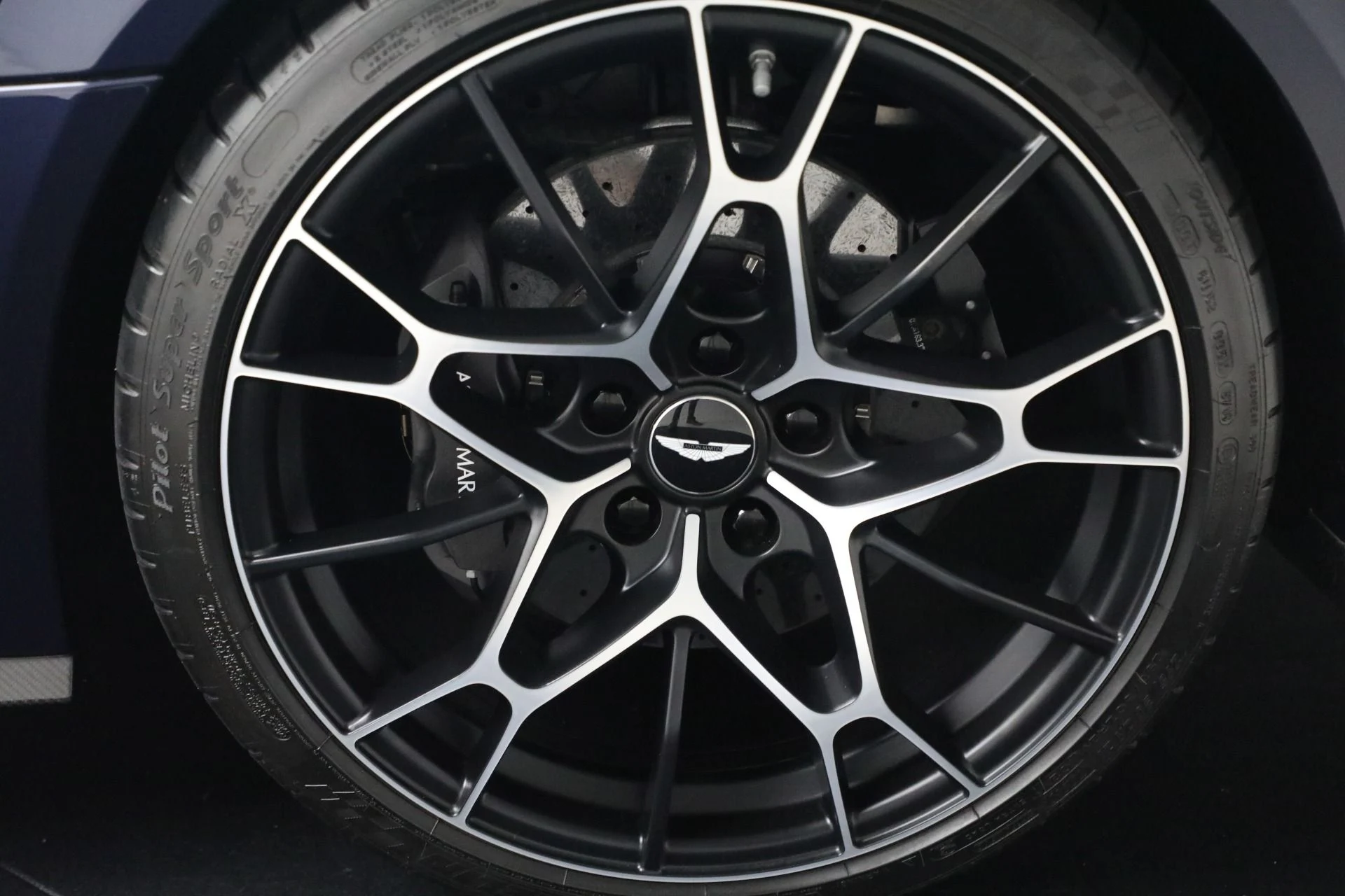 mph033_3564582330_Used_2019_Aston_Martin_Rapide_AMR_1792868062_ecc033c402
