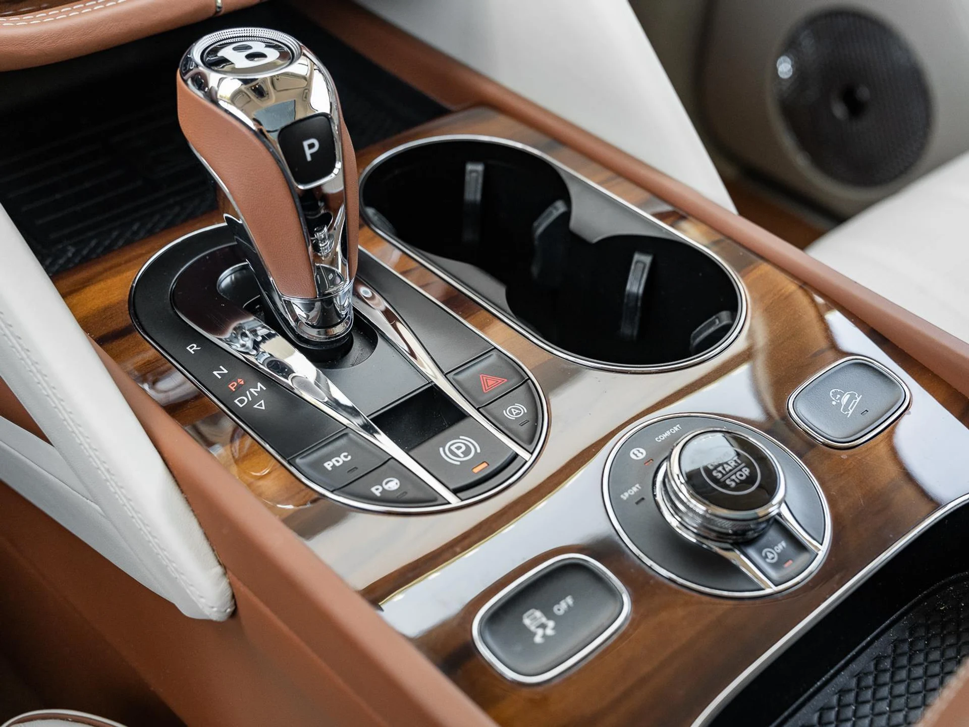 mph033_3571493441_Used_2023_Bentley_Bentayga_EWB_Azure_First_Edition_1772272962_574c849ff6