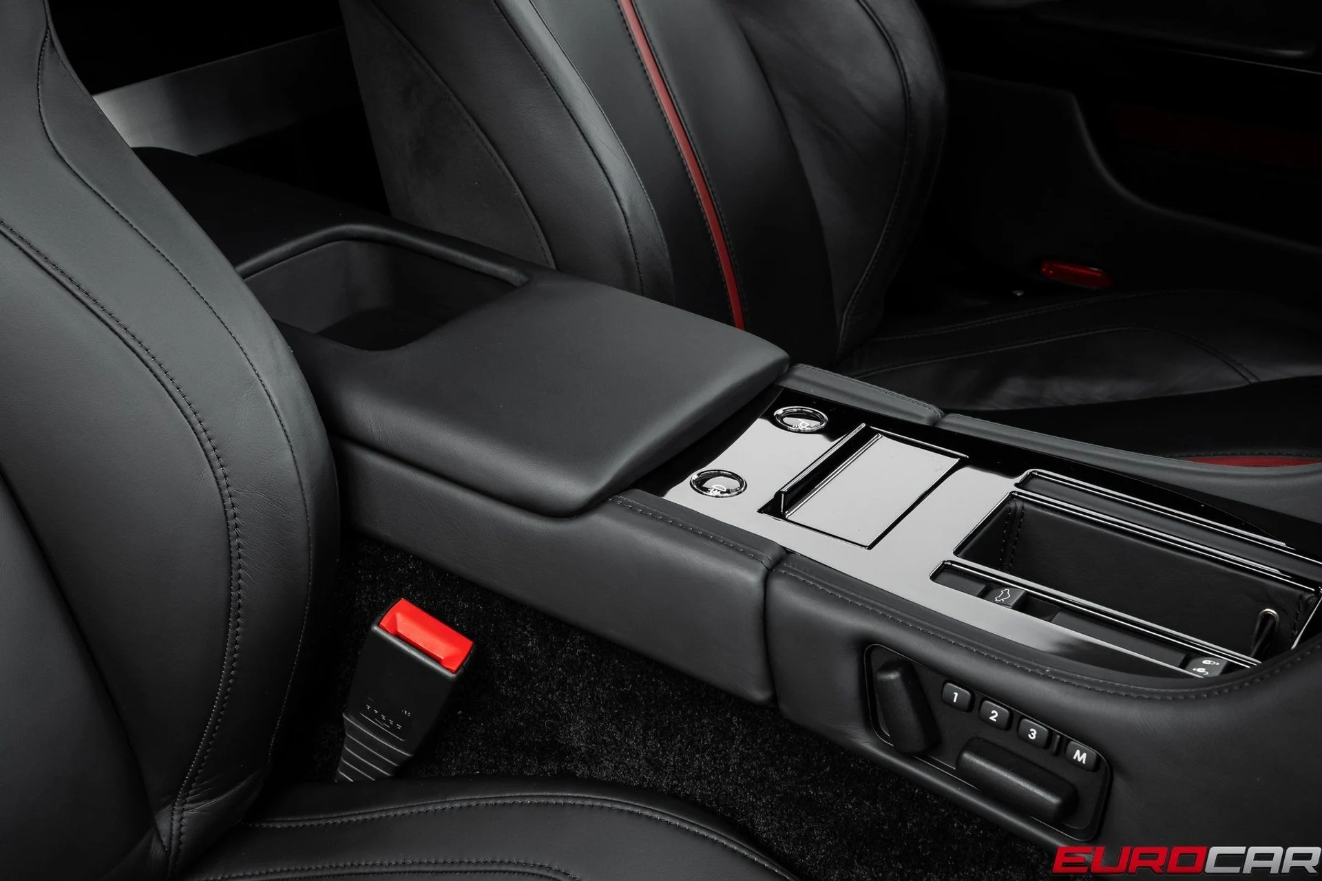 mph033_3583511404_image_34_6bf8229a5e