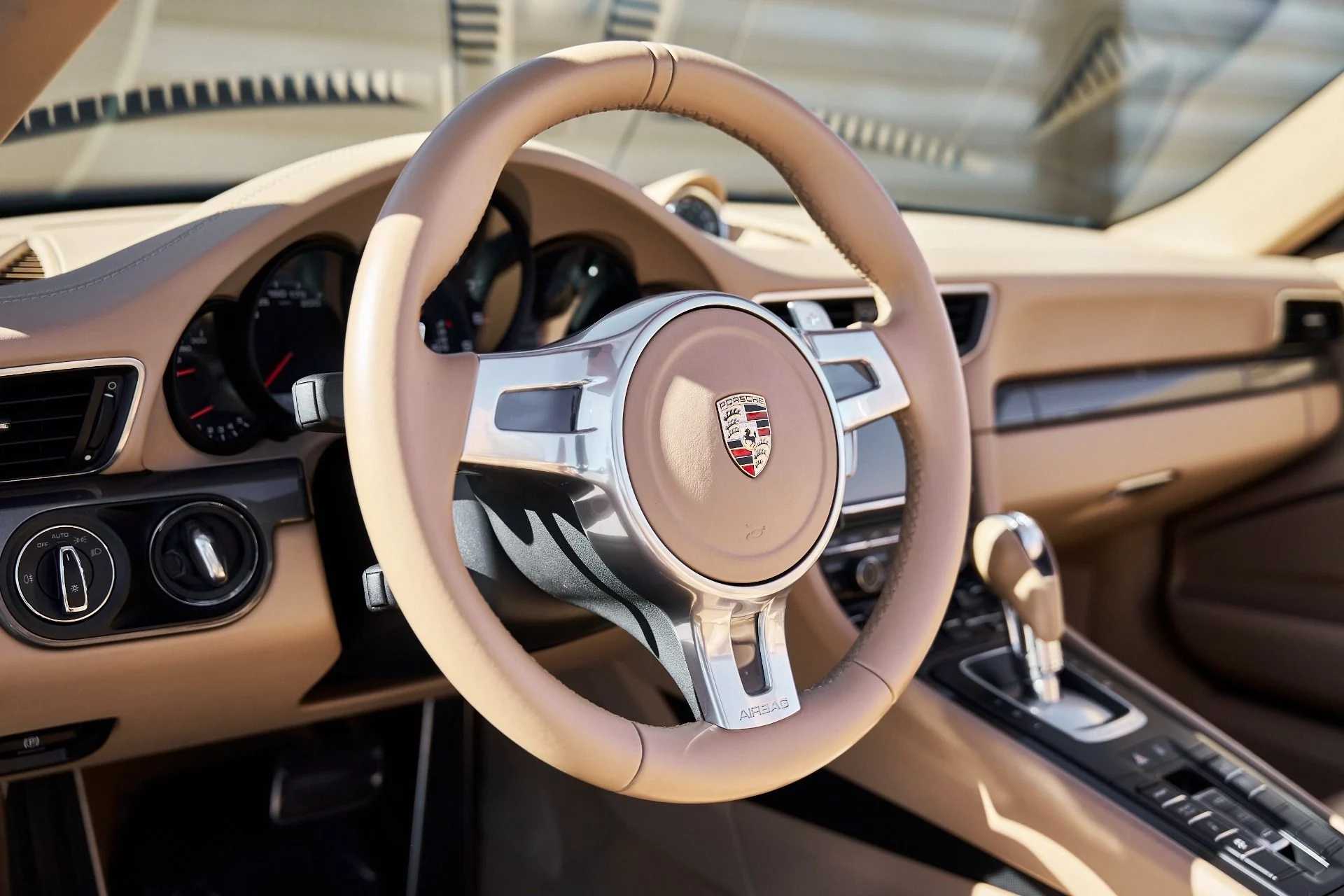 mph033_3599699350_Used_2015_Porsche_911_Carrera_S_1768869377_77d50efe97