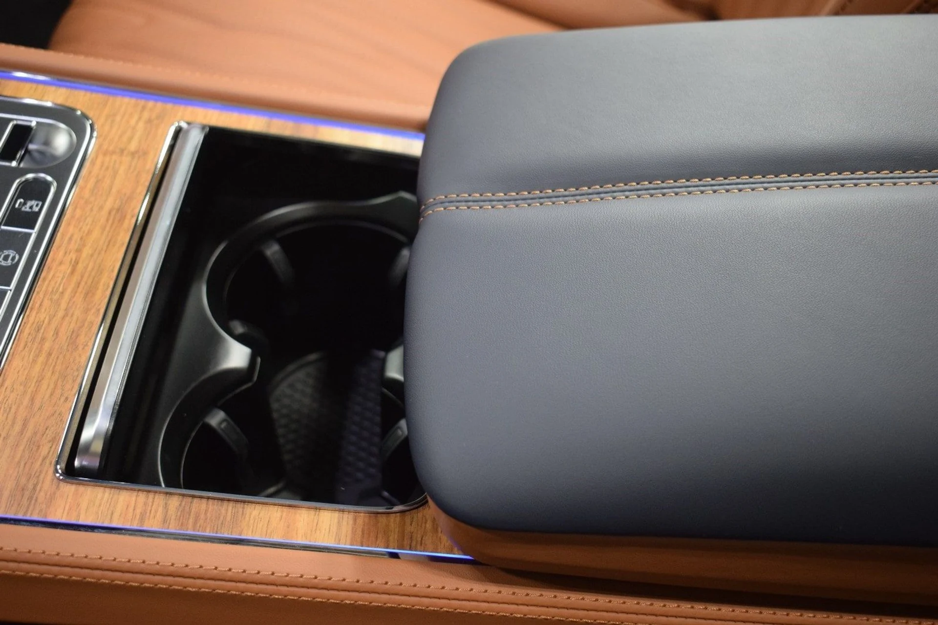 mph033_3616732314_d0dd4ab98ffa26548ba27e1eab81e5a4x_ba84d60ab4