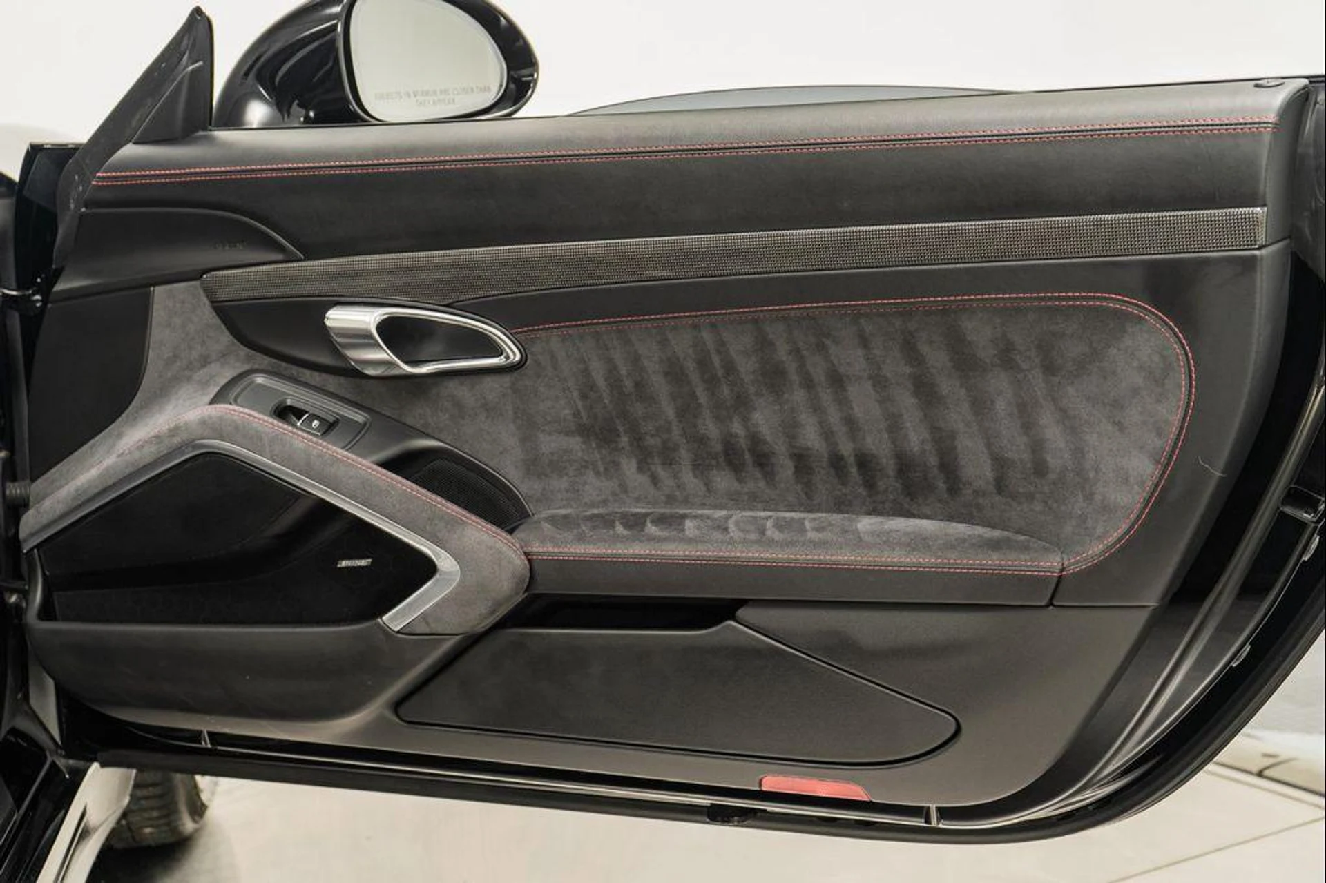 mph033_3618676575_R7_YK_1_SQV_Ig2_KQ_4_ZJ_Eb1_Jg_FTT_87_Q_25be38f592