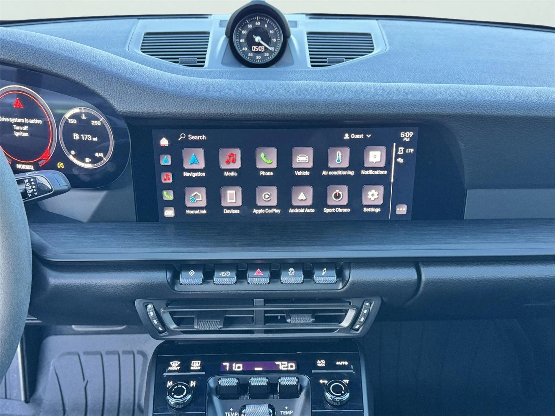 mph033_3620804256_43f5419099860bf983f796c70719208a_3ad9b71895