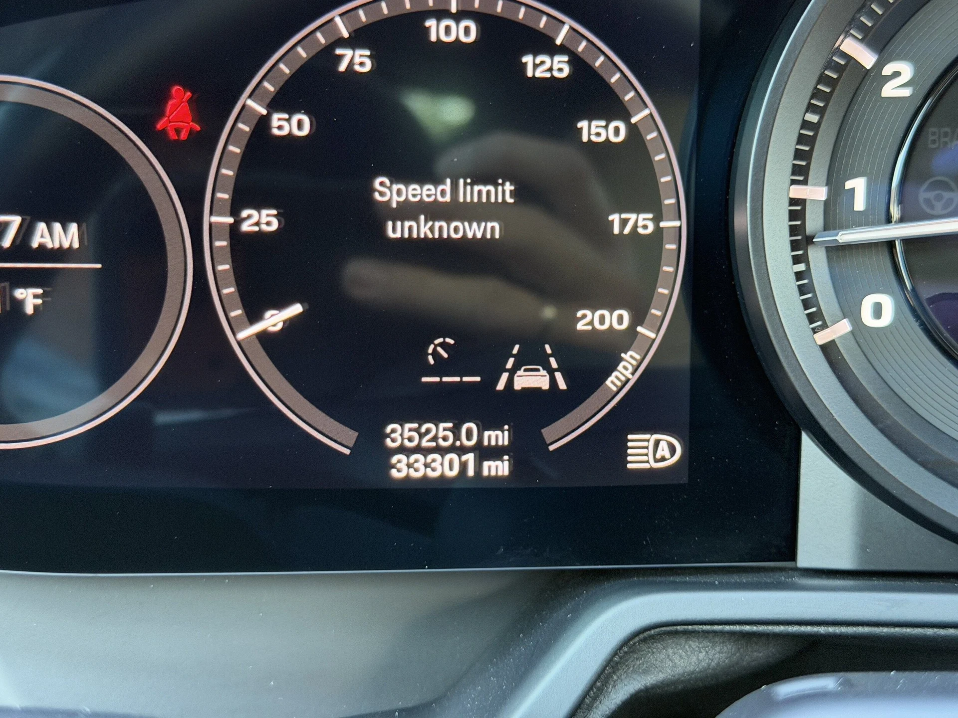 mph033_3627118921_dc6d86e23ad18c71485ab2a940f0f335x_348936314c