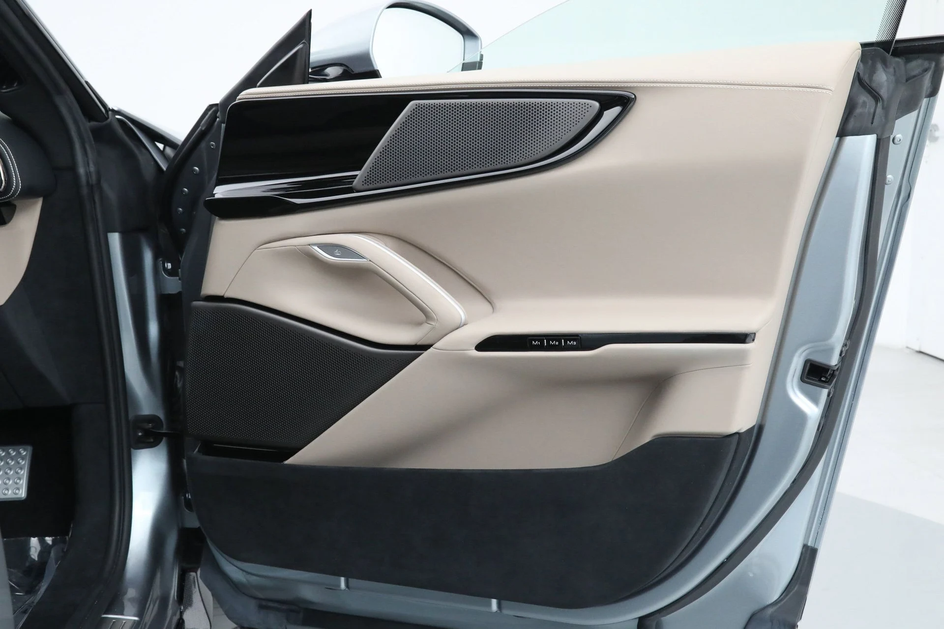 mph033_3627316562_a203506cabce130134ec448a21fb0aad_d407b7bd39