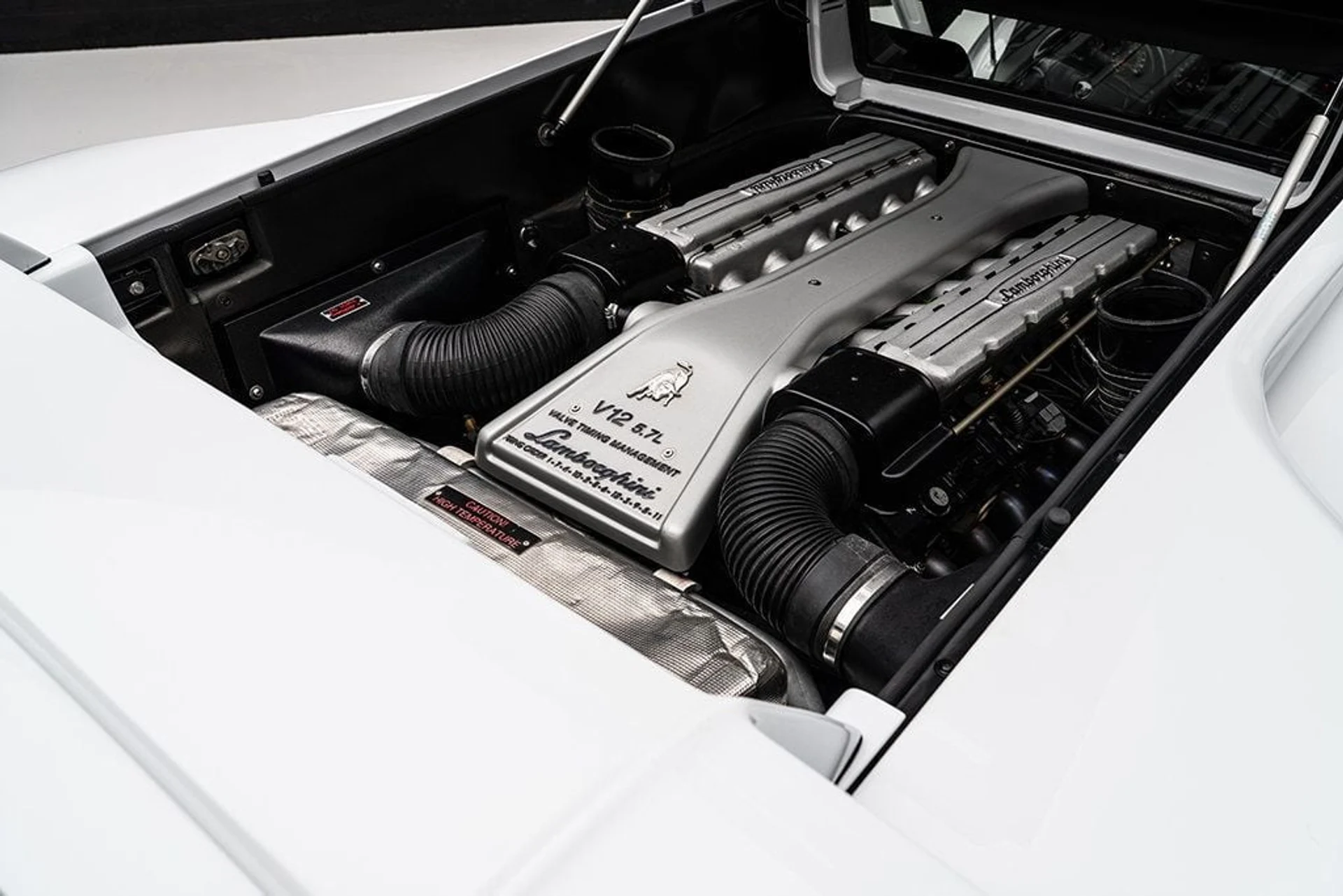 mph033_3635916314_used_1999_lamborghini_diablo_sv_9689_22911634_34_1024_343897223f
