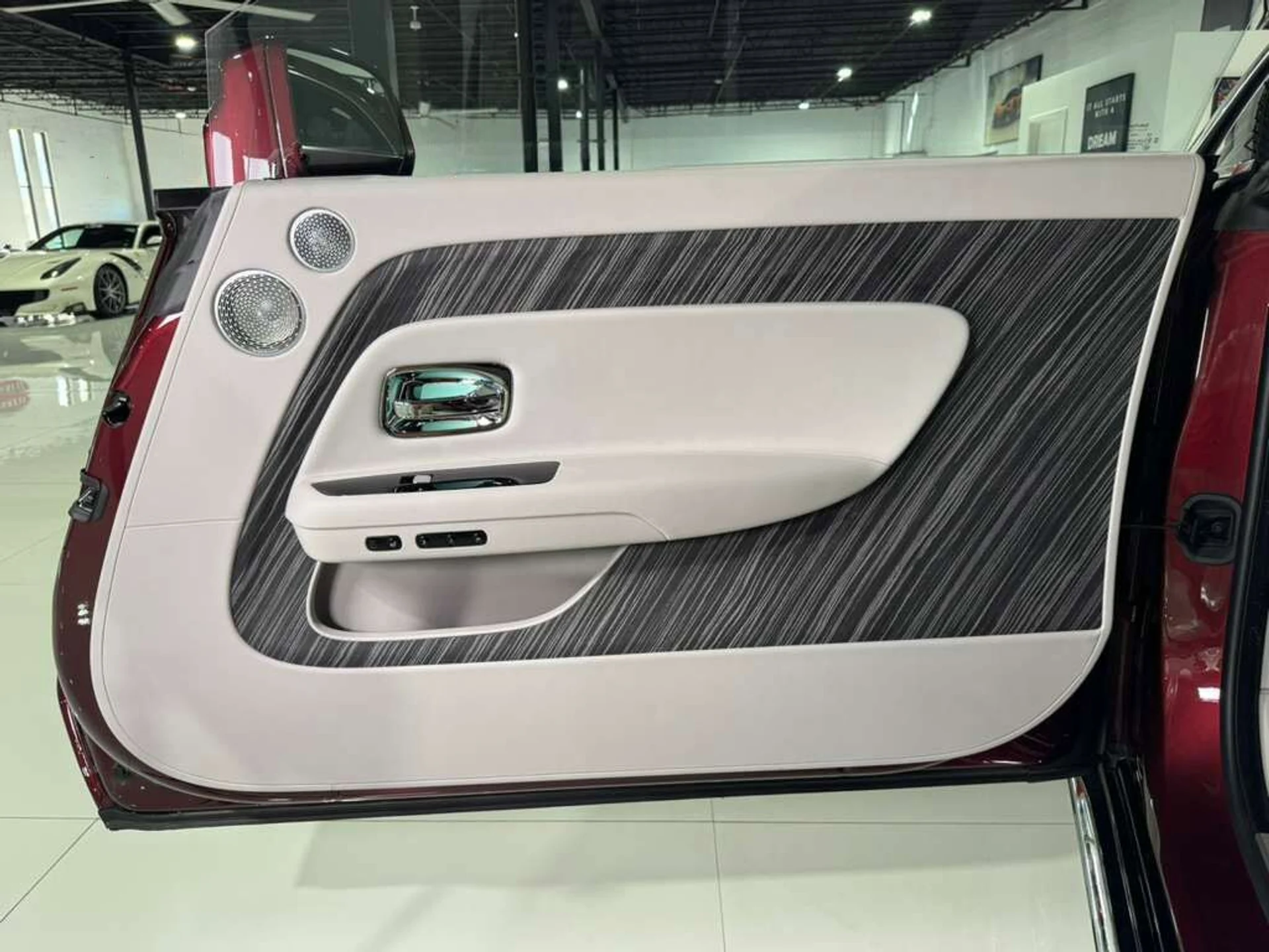 mph033_363944143_c0aa30d5e8e0ab06b972c0365caa8142_31bcef37c4