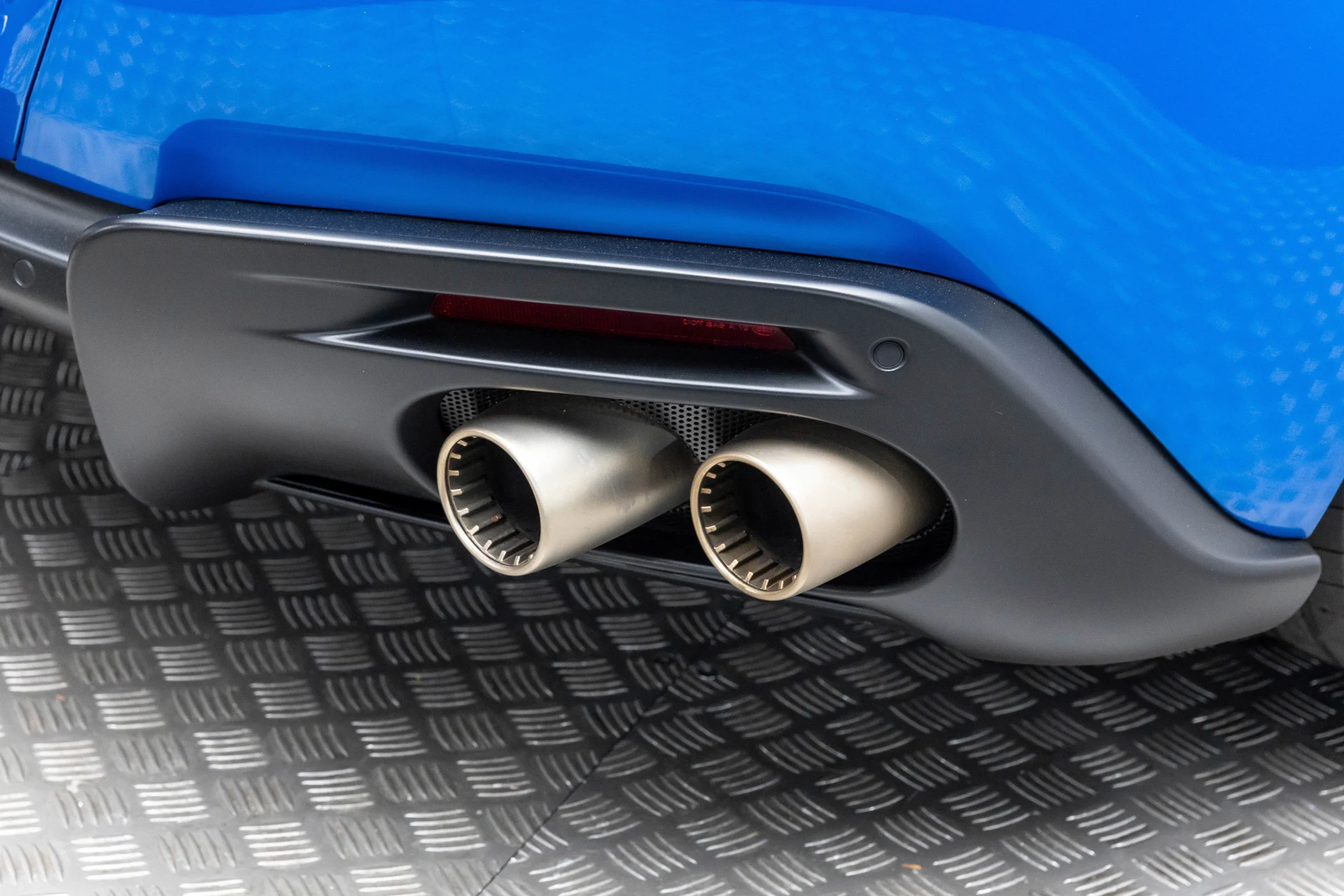 mph033_3640190388_13ff660a52a044a0af547050844ca0fc_5105777ae5