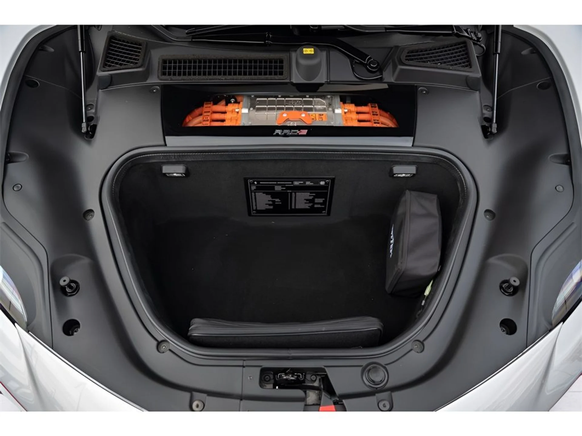 mph033_365068894_image_35_4c039f0bd4