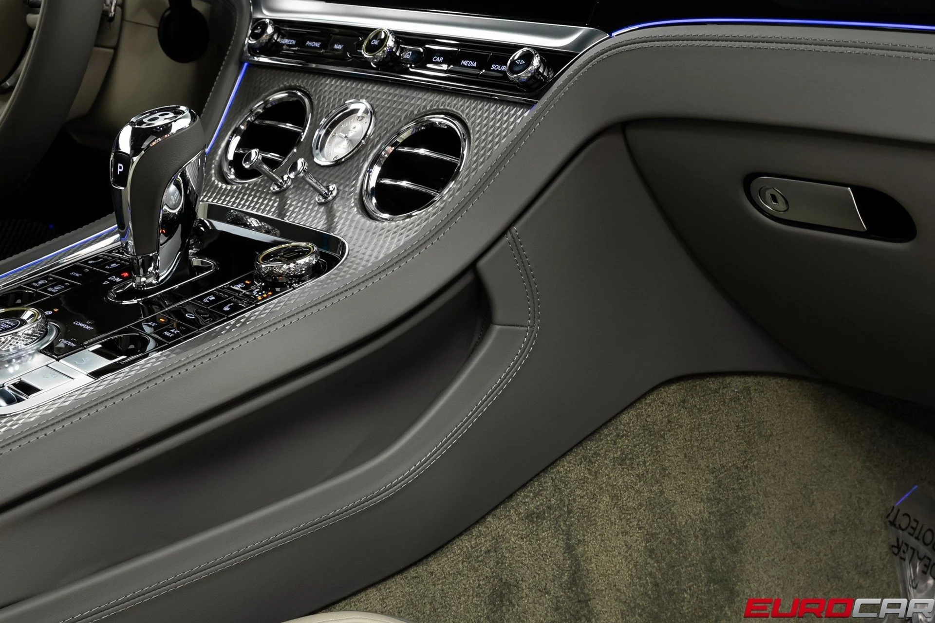 mph033_3654360066_image_34_7694466701