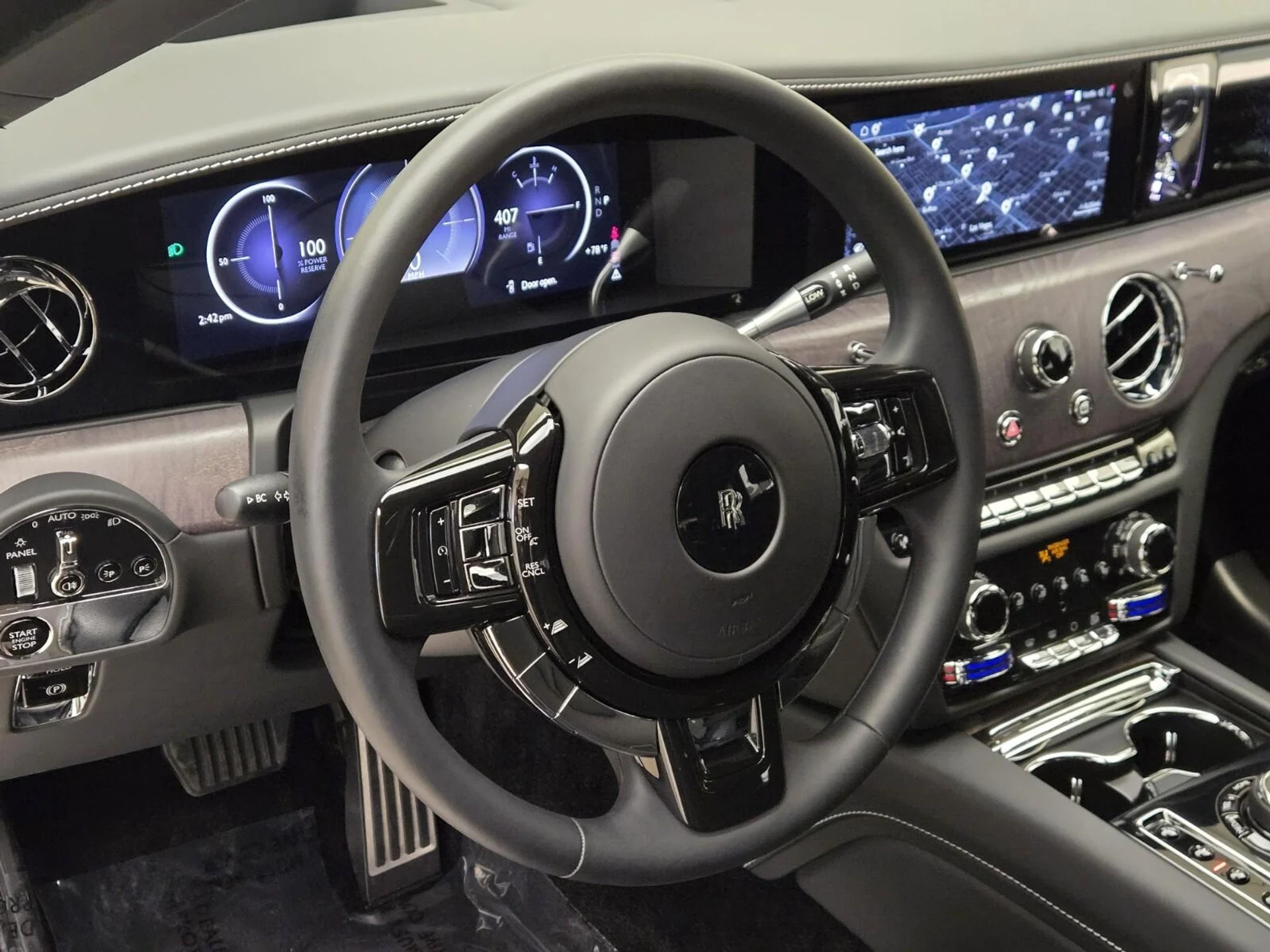 mph033_3657795727_Used_2025_Rolls_Royce_Ghost_1777356194_9bb013c07a