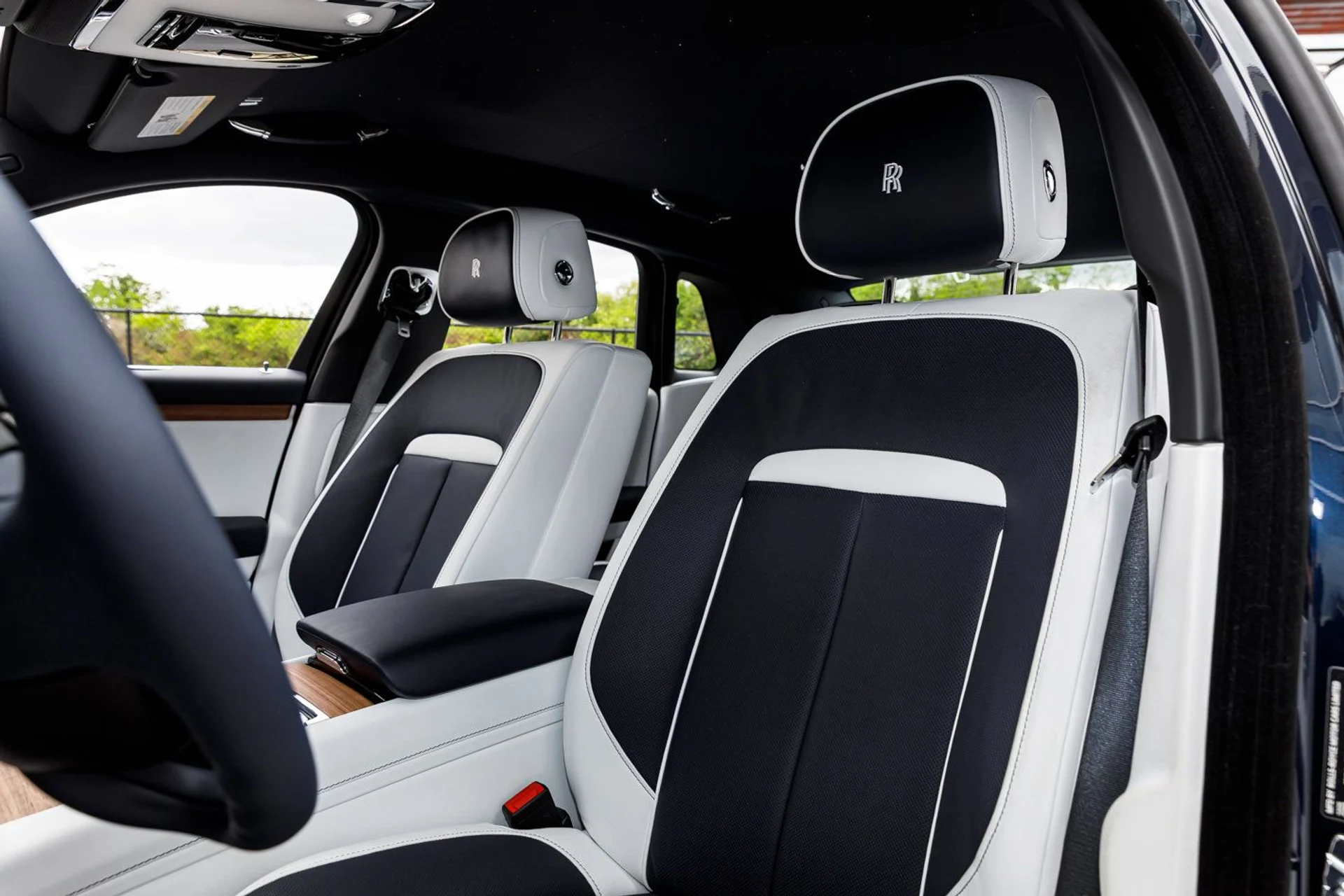 mph033_3659871477_f19de6de47195b68cc8cc9d4092e3970x_1c73e8e544