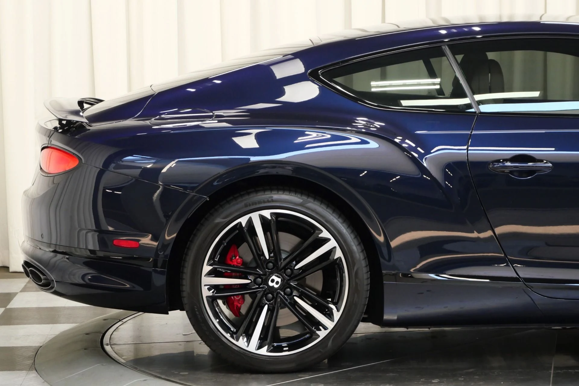 mph033_3660498529_Used_2022_Bentley_Continental_GT_V8_1755108138_b1ba7c6627