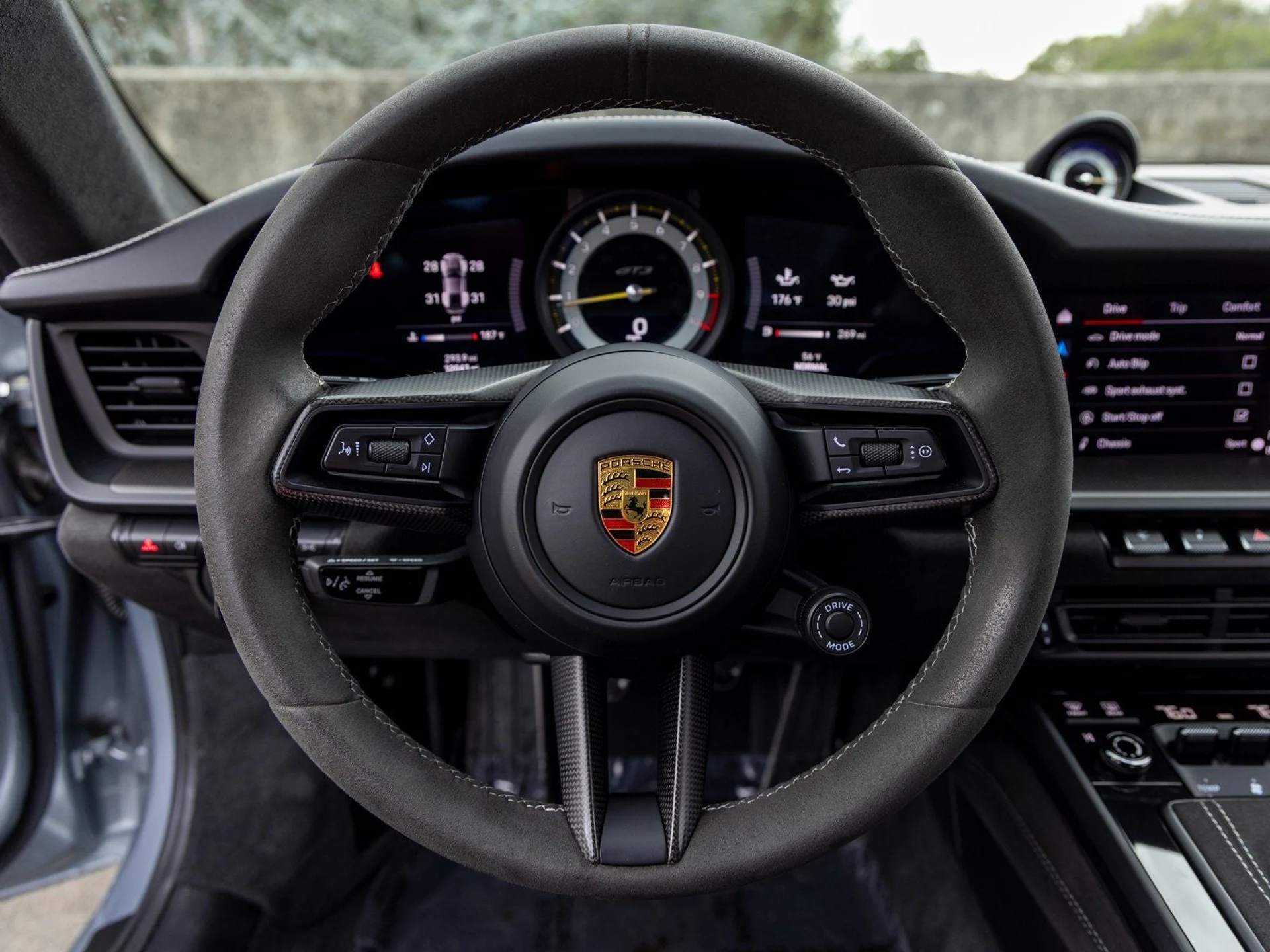 mph033_3661646693_34_e0d8042495