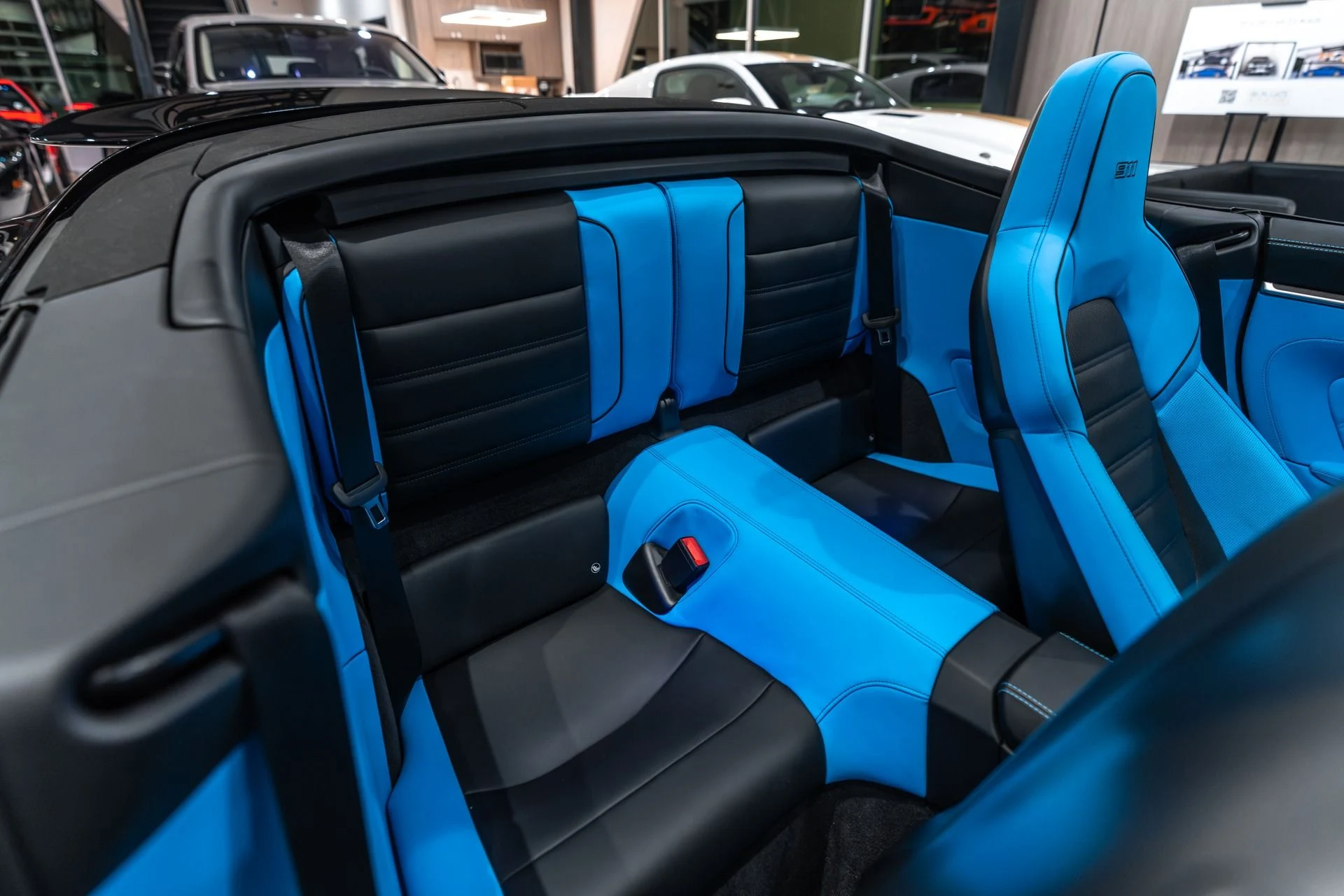 mph033_3663737830_11198_p34_l_9ef818ee4c