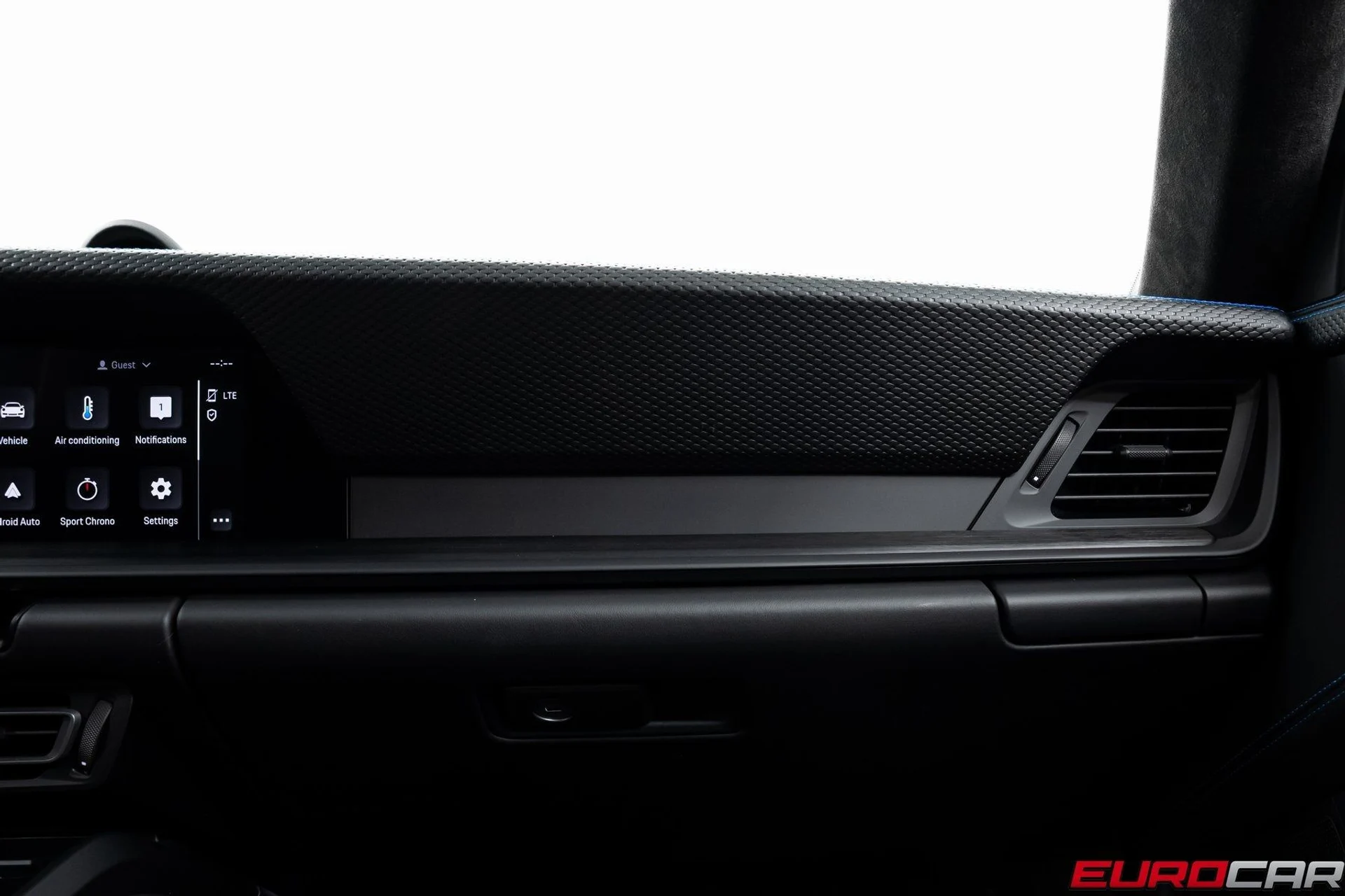 mph033_3670276426_image_34_10369ae36c