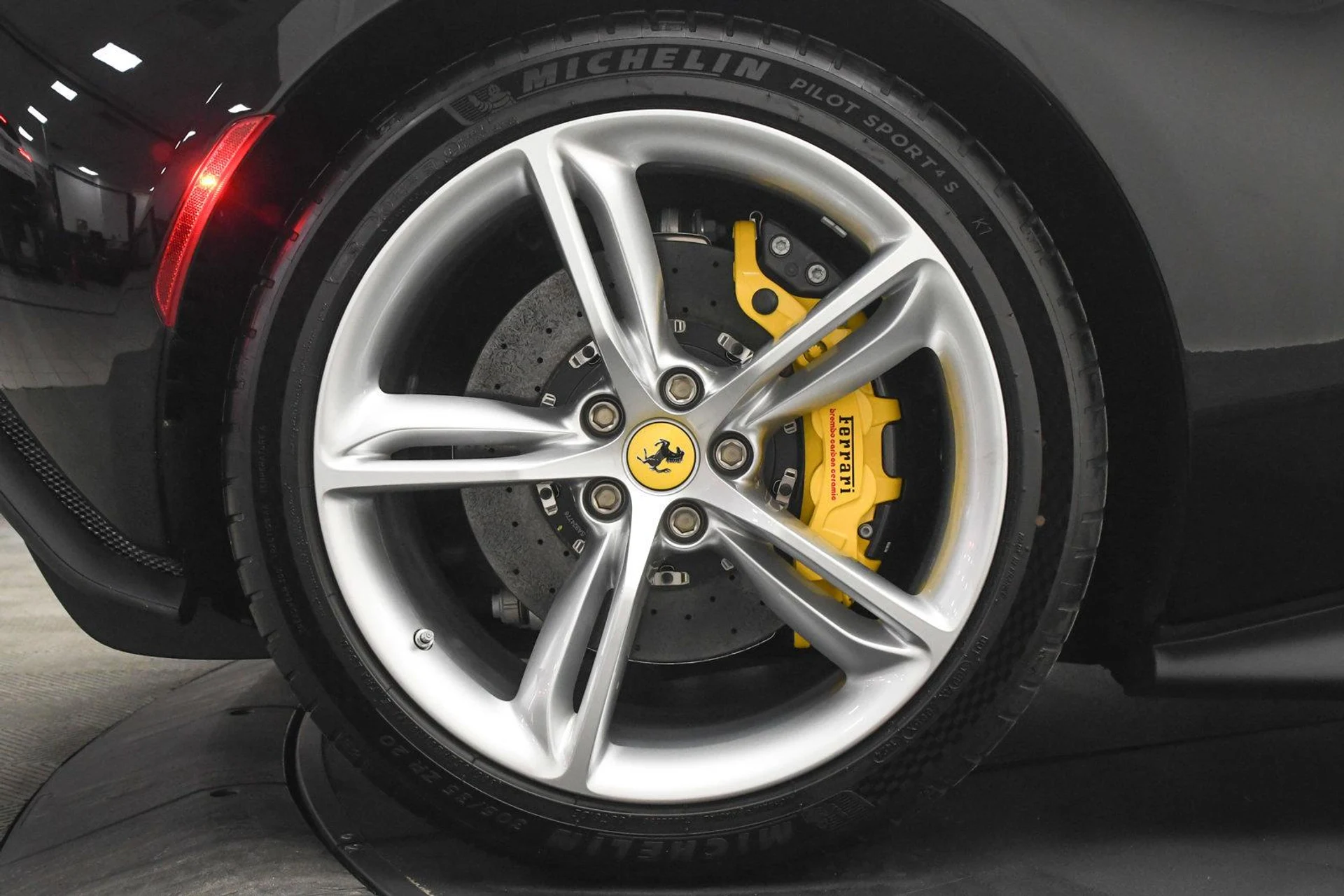 mph033_3687795526_Used_2024_Ferrari_296_GTB_in_Nero_1740646650_3cfb81c714