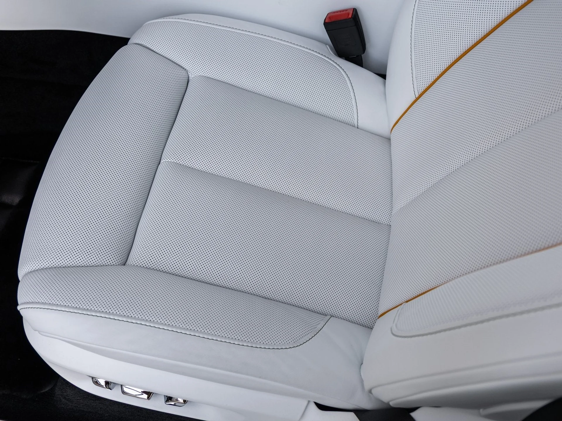 mph033_3690221977_34_1419eeb306