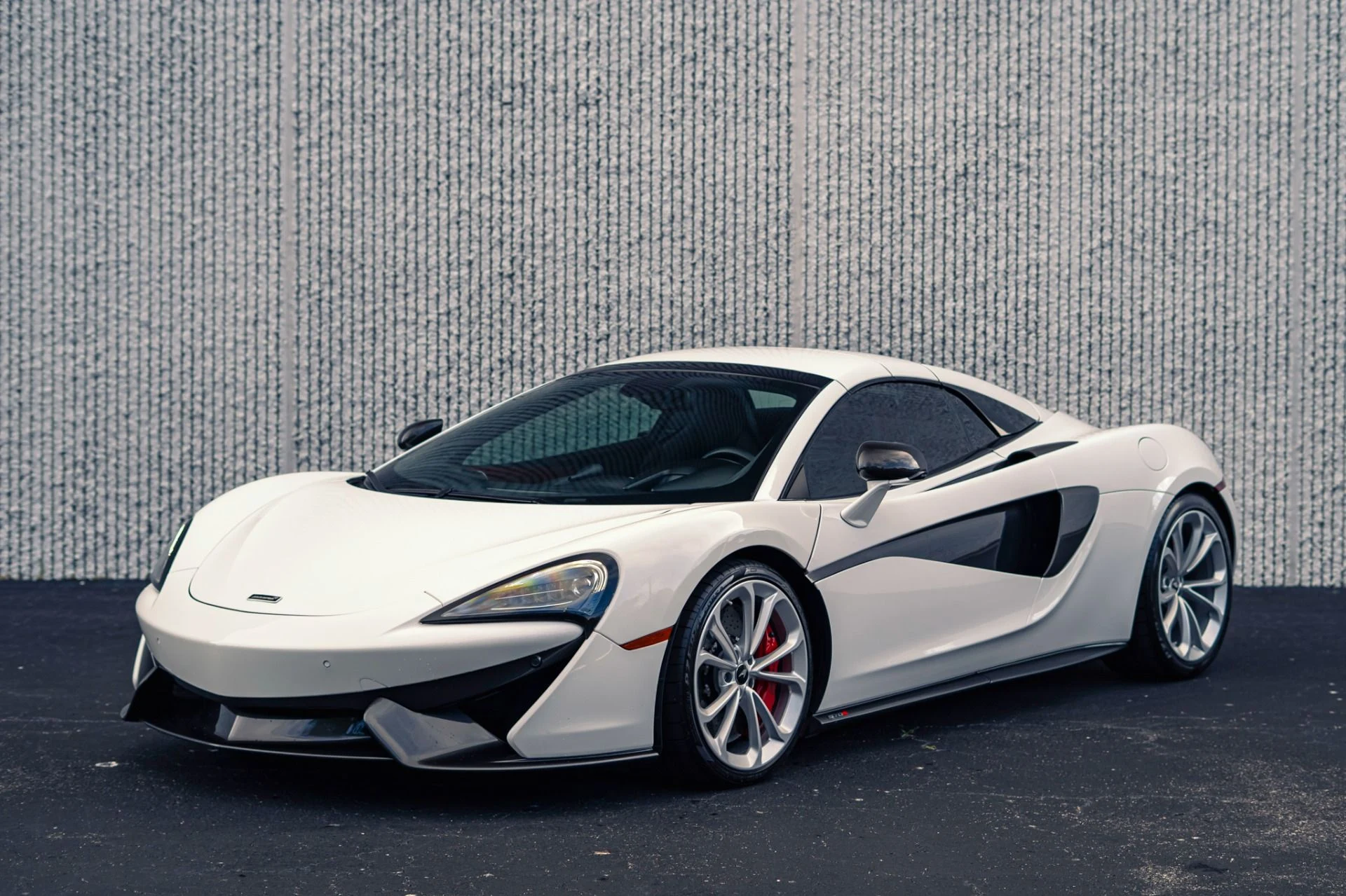 mph033_3696484271_Used_2019_Mc_Laren_570_S_Spider_1779318587_5d4b8e04d2