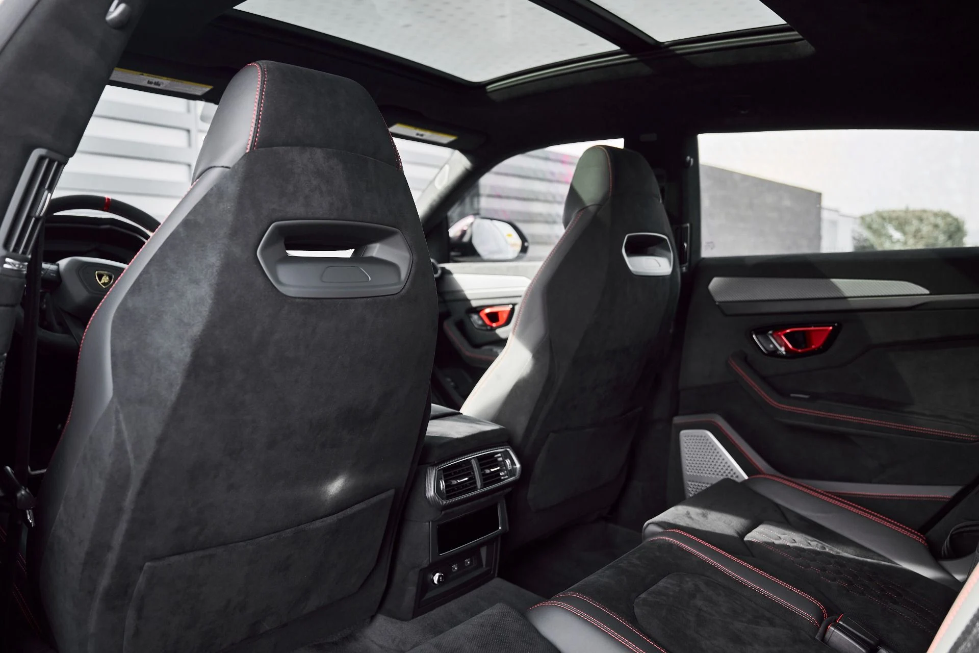 mph033_3702932438_Used_2023_Lamborghini_Urus_Performante_1771116665_95c9b6d1b0