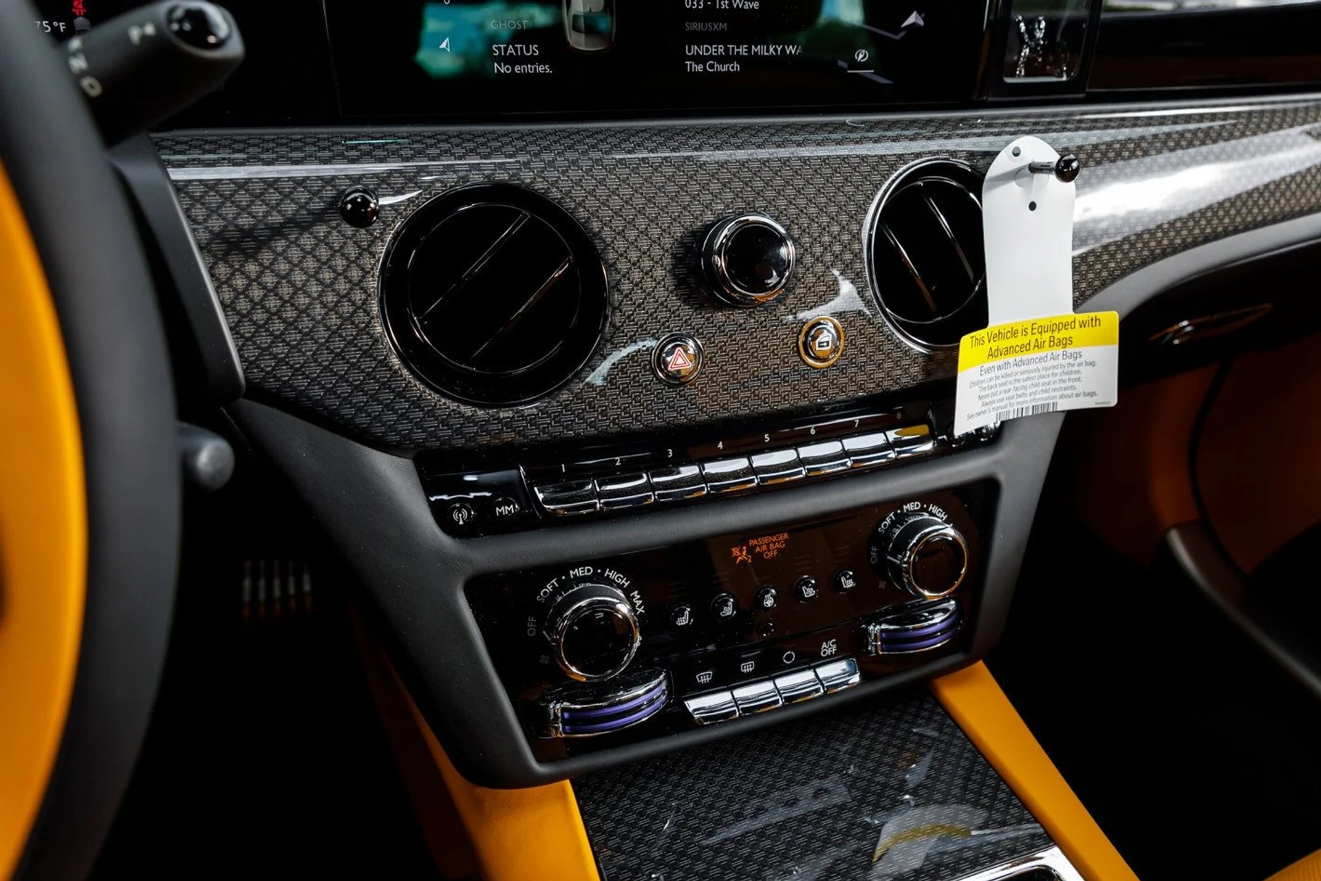 mph033_3703904090_d44762750170ca3d7f6e4f48fb1dc2dbx_d811cce076