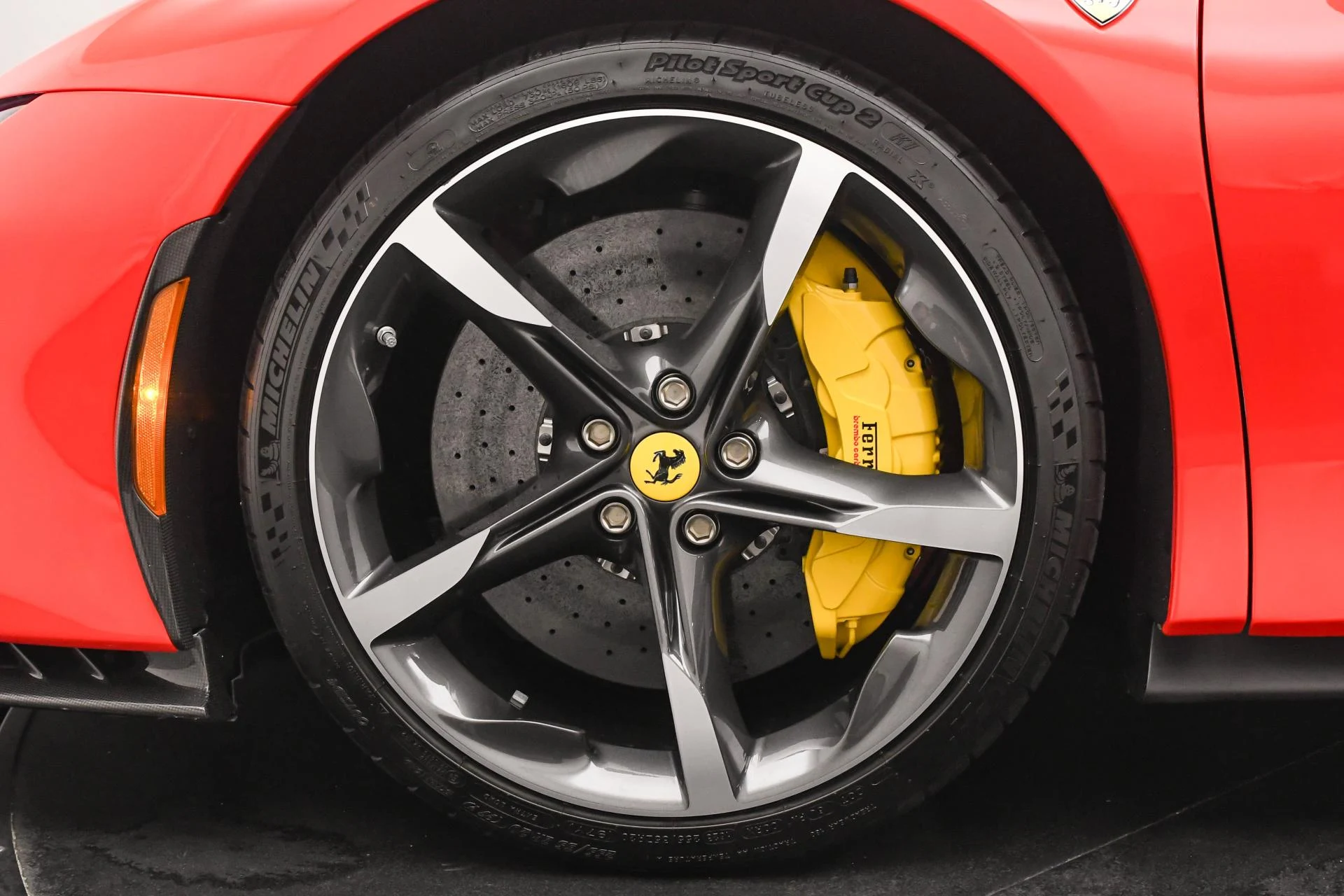 mph033_371655932_Used_2023_Ferrari_SF_90_Stradale_1743667106_e2ecb70195