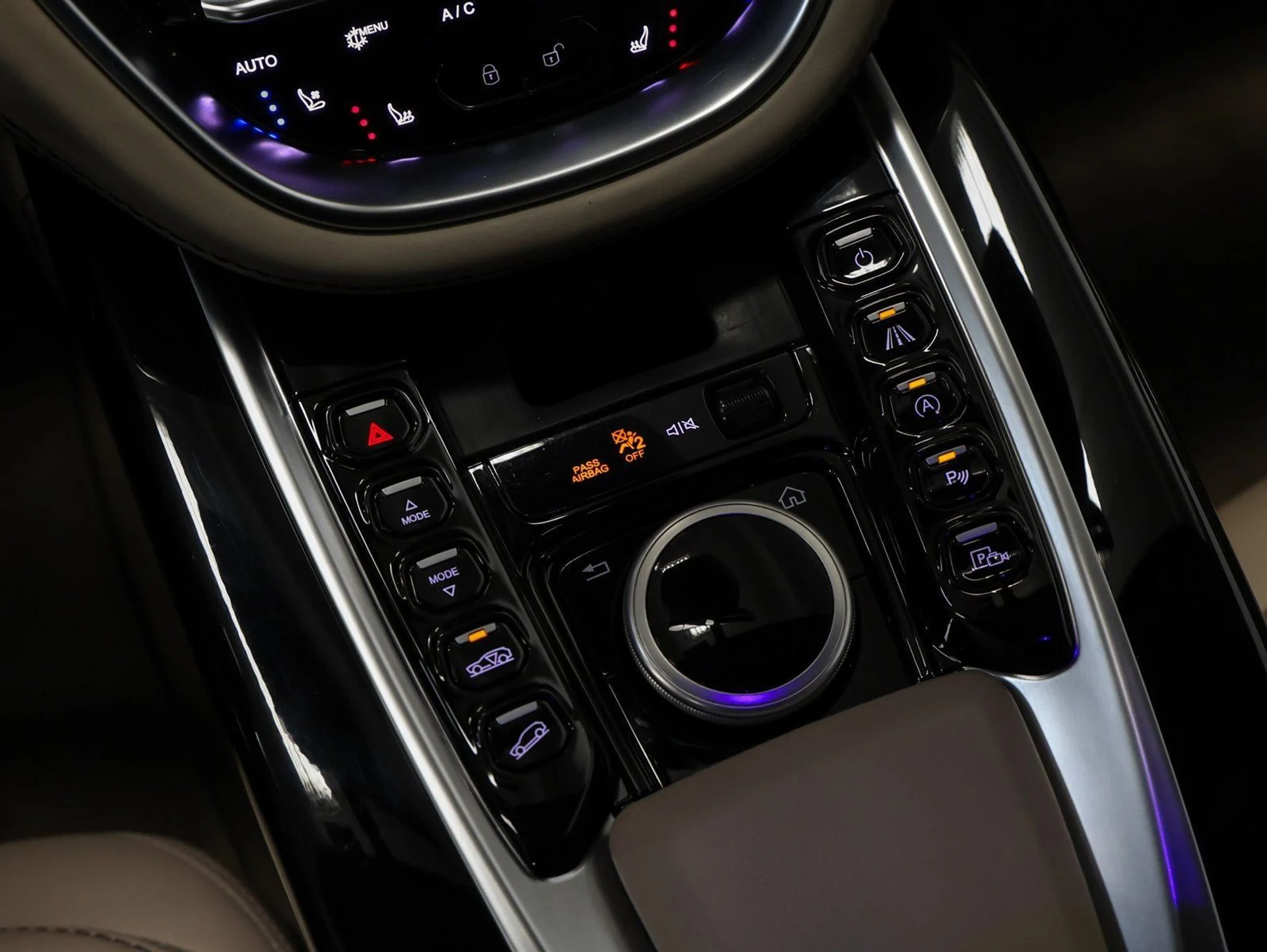 mph033_371925746_34_4a2c362c06