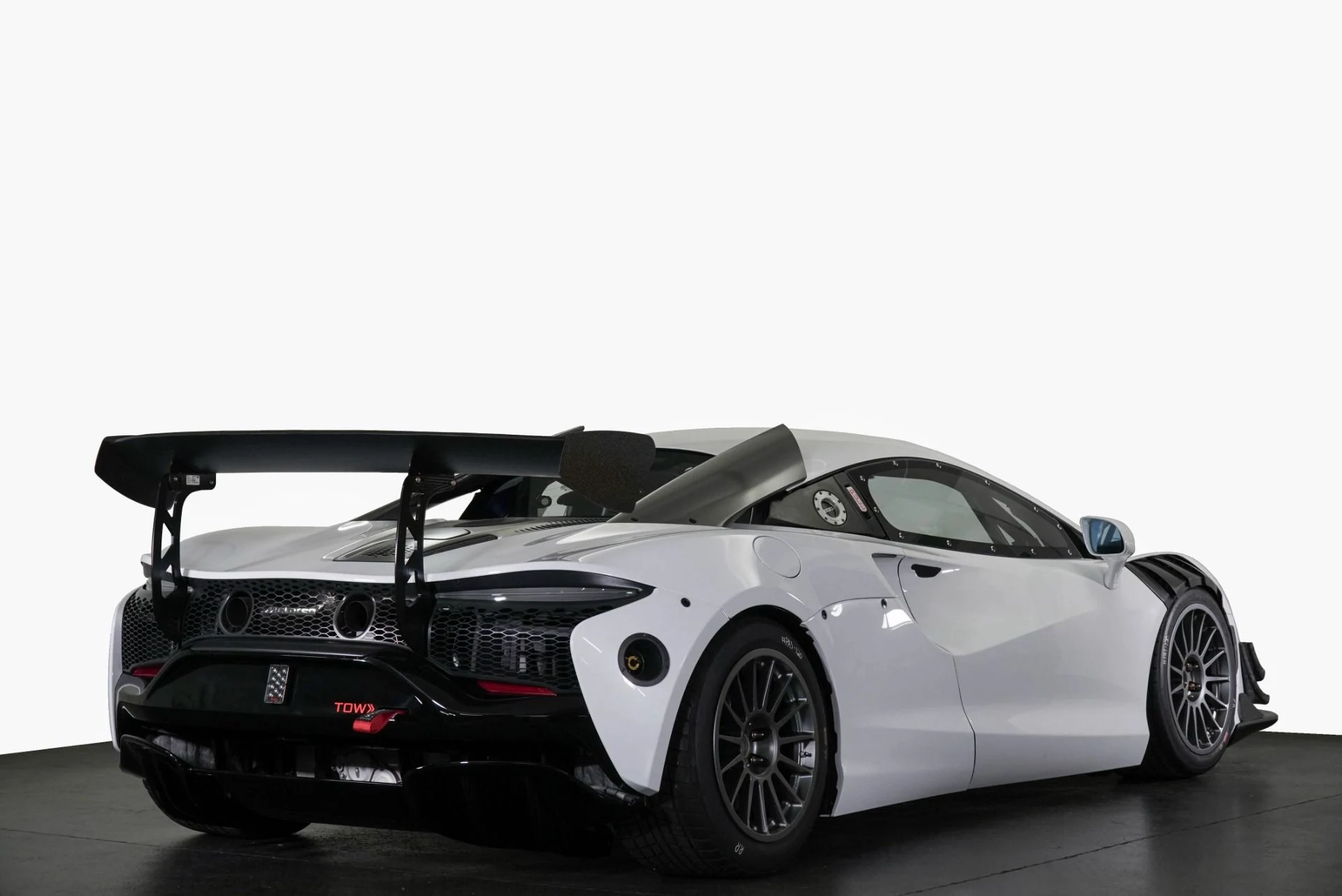 mph033_3722016024_Used_2023_Mc_Laren_Artura_Trophy_EVO_1775707442_f2e3109f04